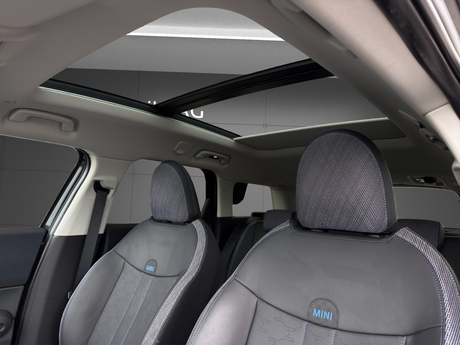 MINI Countryman C-image-7