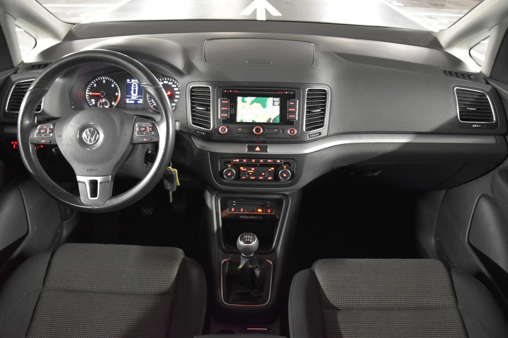 VW Sharan 2.0 TDI BlueMotion Technology Comfortline-image-10