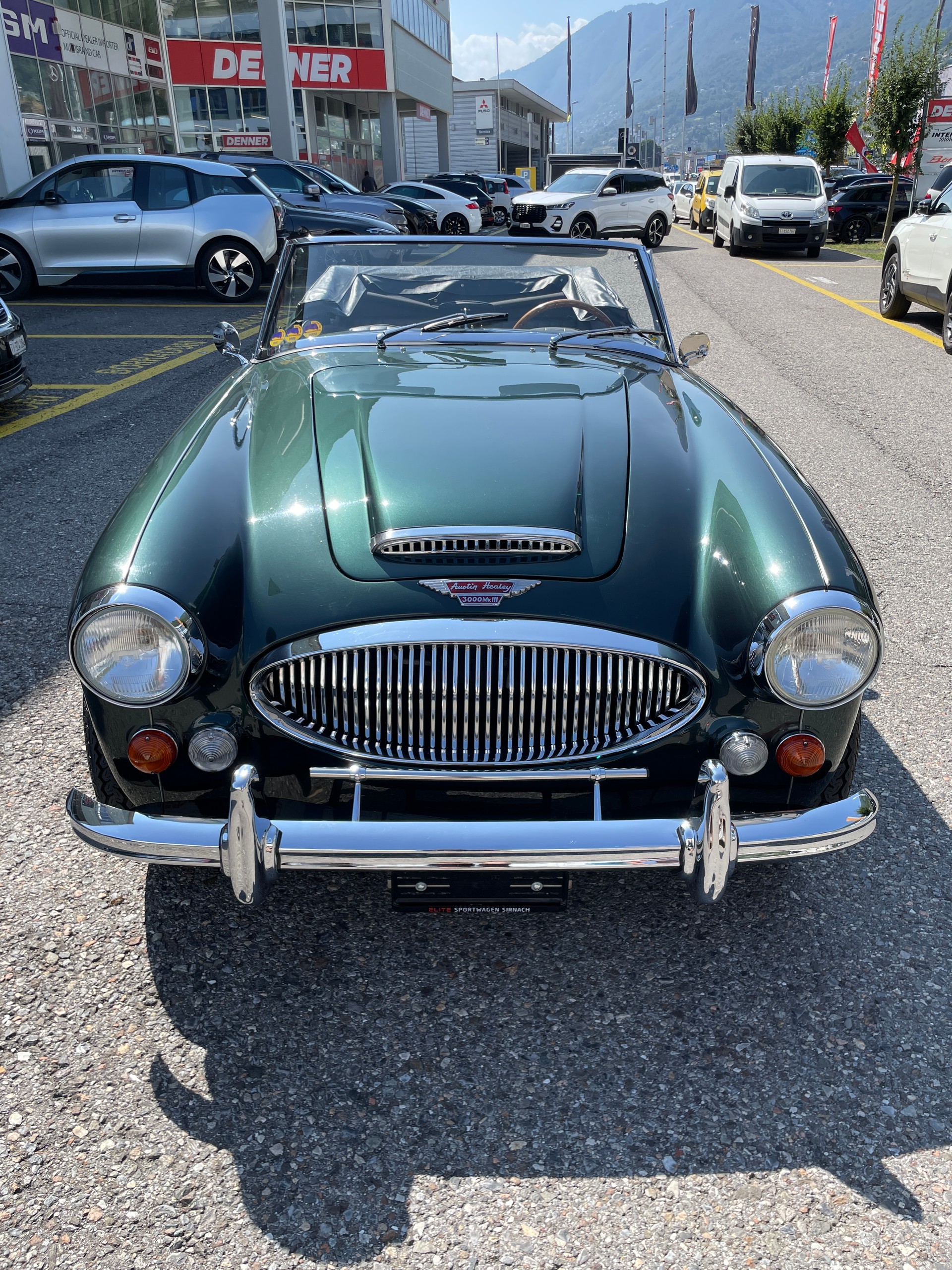 AUSTIN-HEALEY 3000 MK III BJ8-image-3