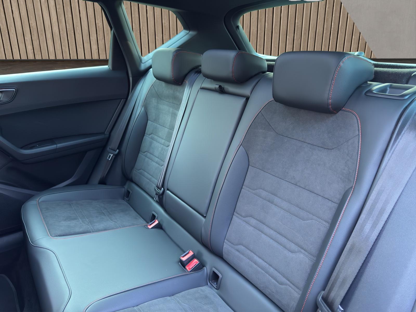 SEAT Ateca Hola FR 2.0 TSI 4x4-image-15