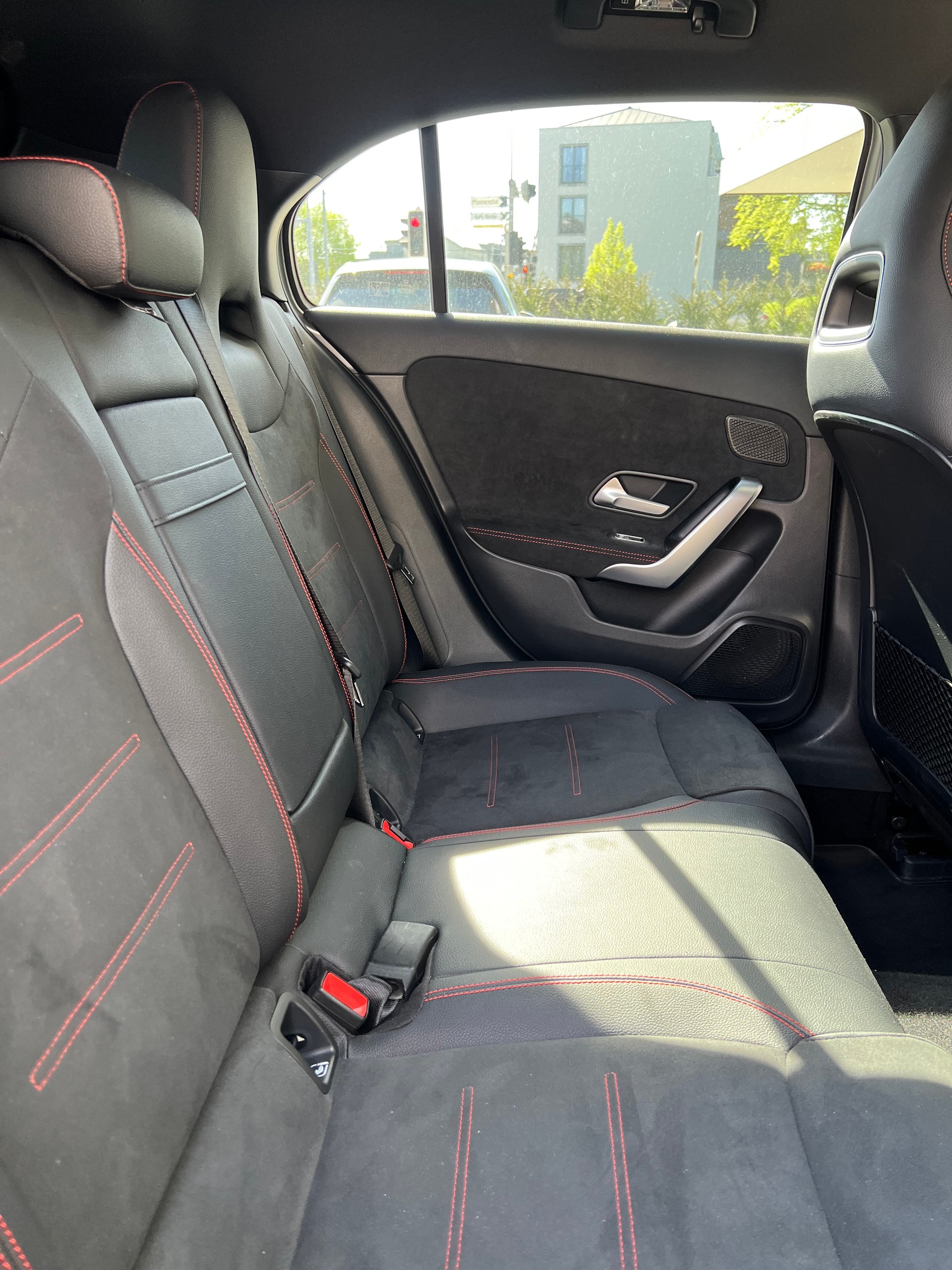 MERCEDES-BENZ A 180 Night Star-image-4