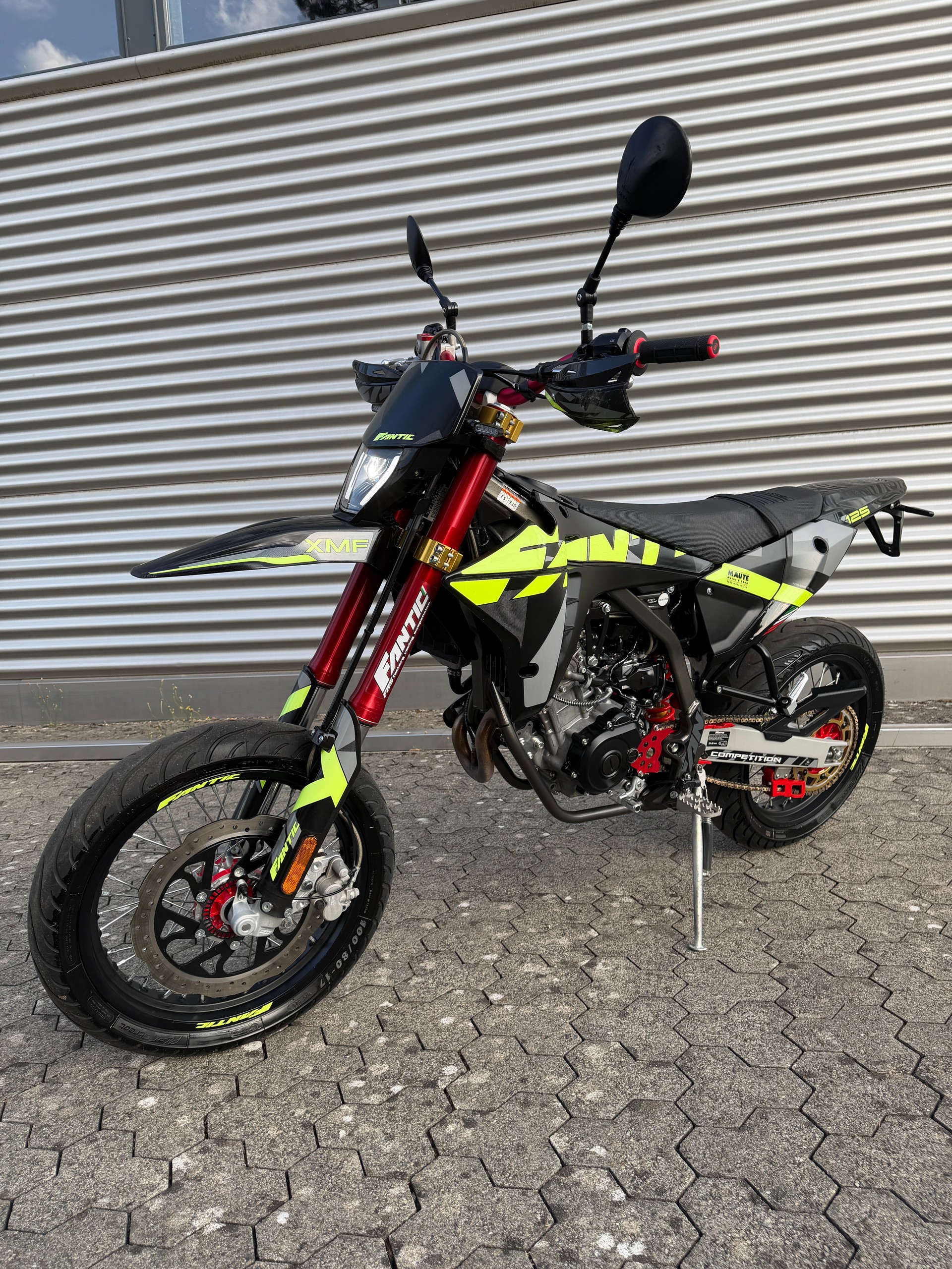 FANTIC XMF 125 Competition-image-0