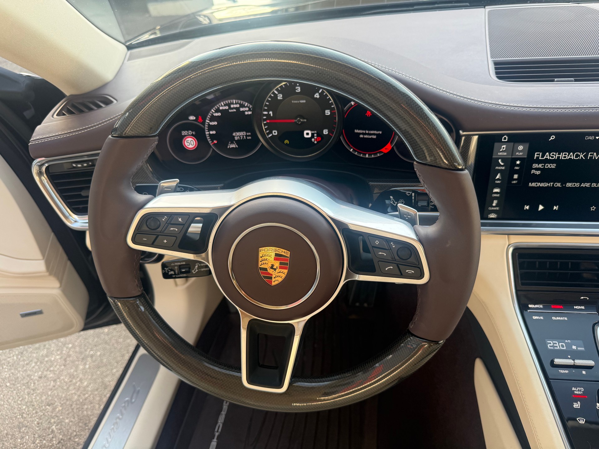 PORSCHE Panamera 4S Diesel PDK-image-11