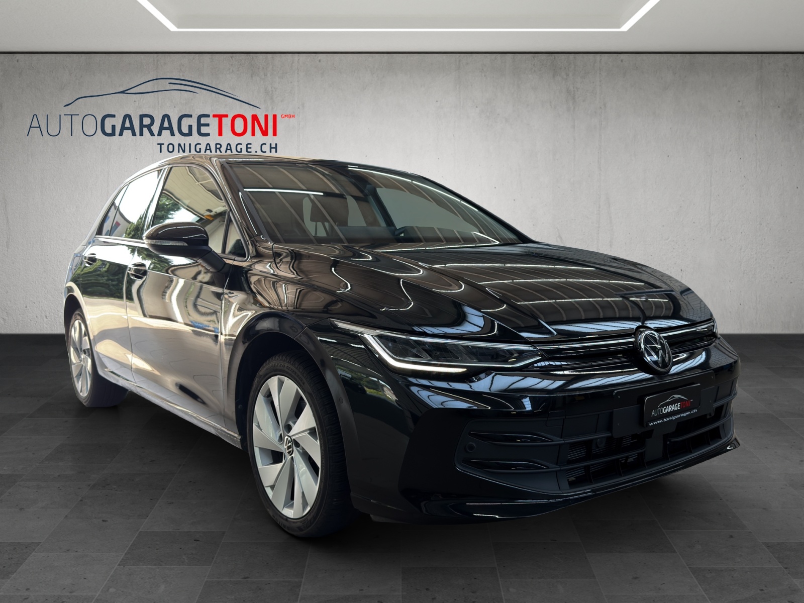 VW Golf 2.0 TDI Style DSG *Werksgarantie bis 06.2030*-showroom-element-1