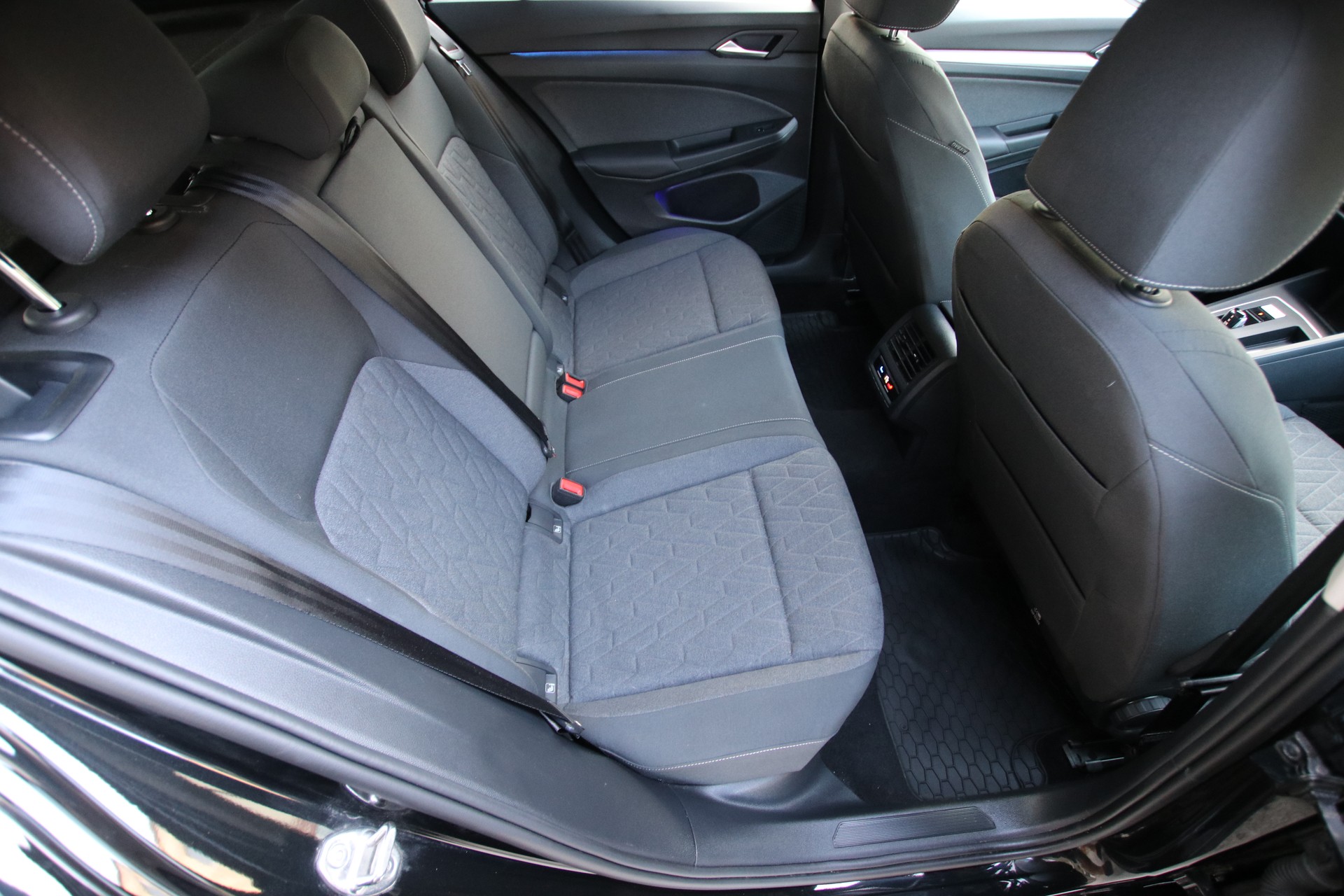 VW Golf 2.0 TDI Style DSG *Werksgarantie bis 06.2030*-image-13