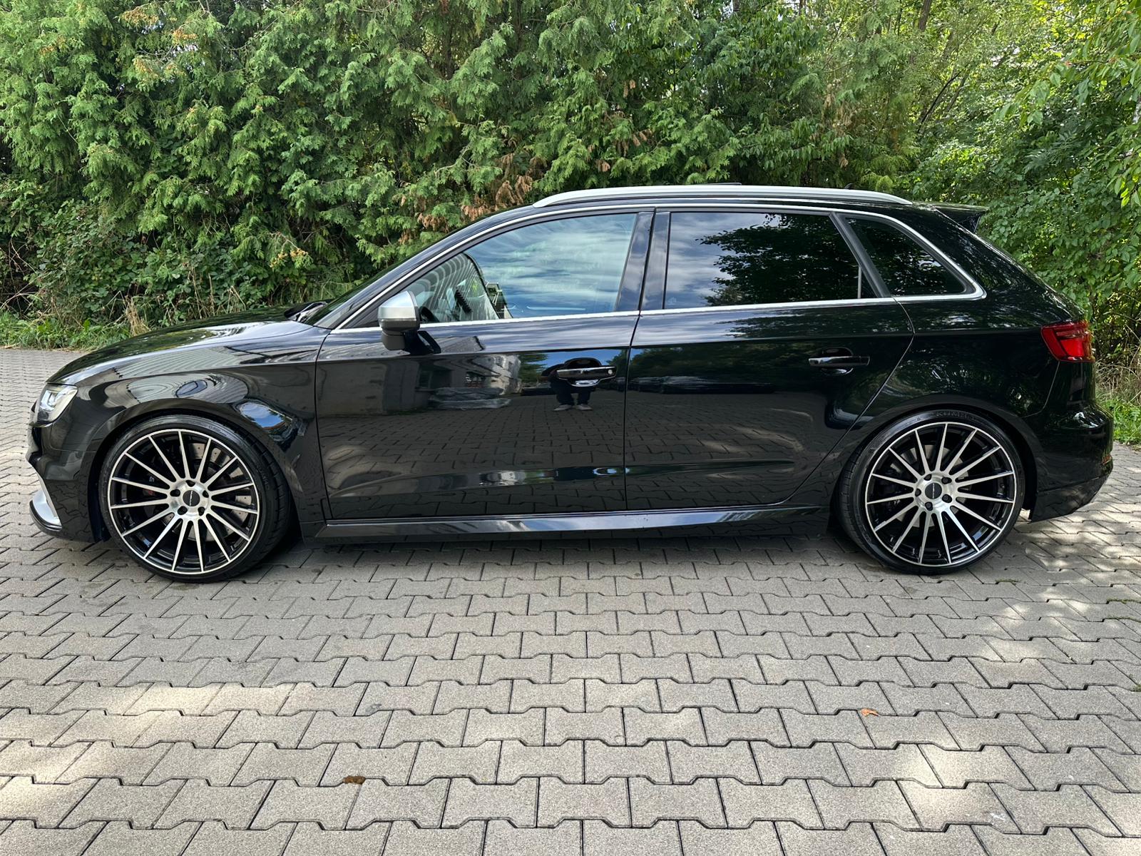 AUDI RS3 Sportback 2.5 TSI quattro S-tronic-showroom-element-1