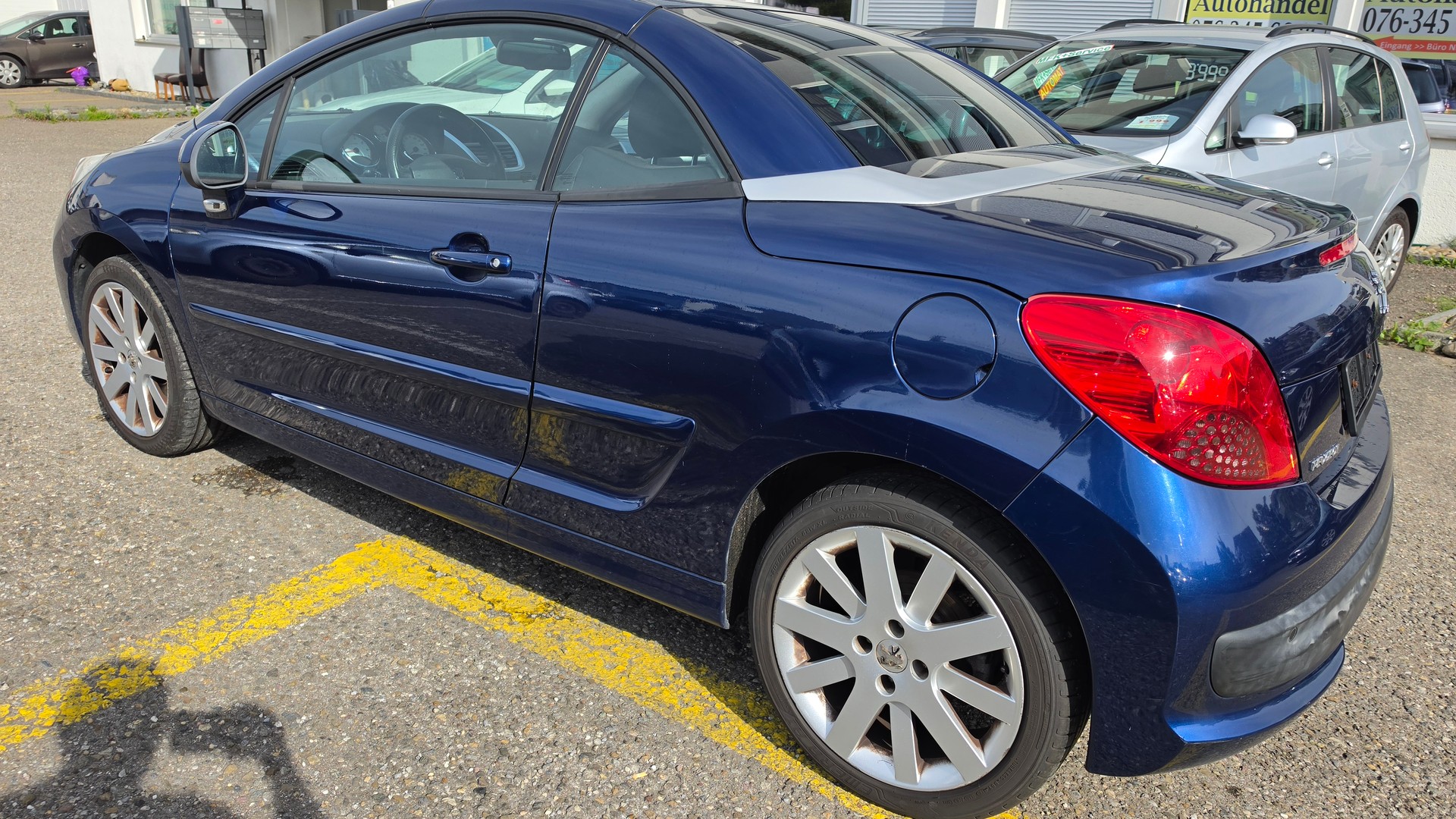 PEUGEOT 207 CC 1.6 16V Sport-image-4
