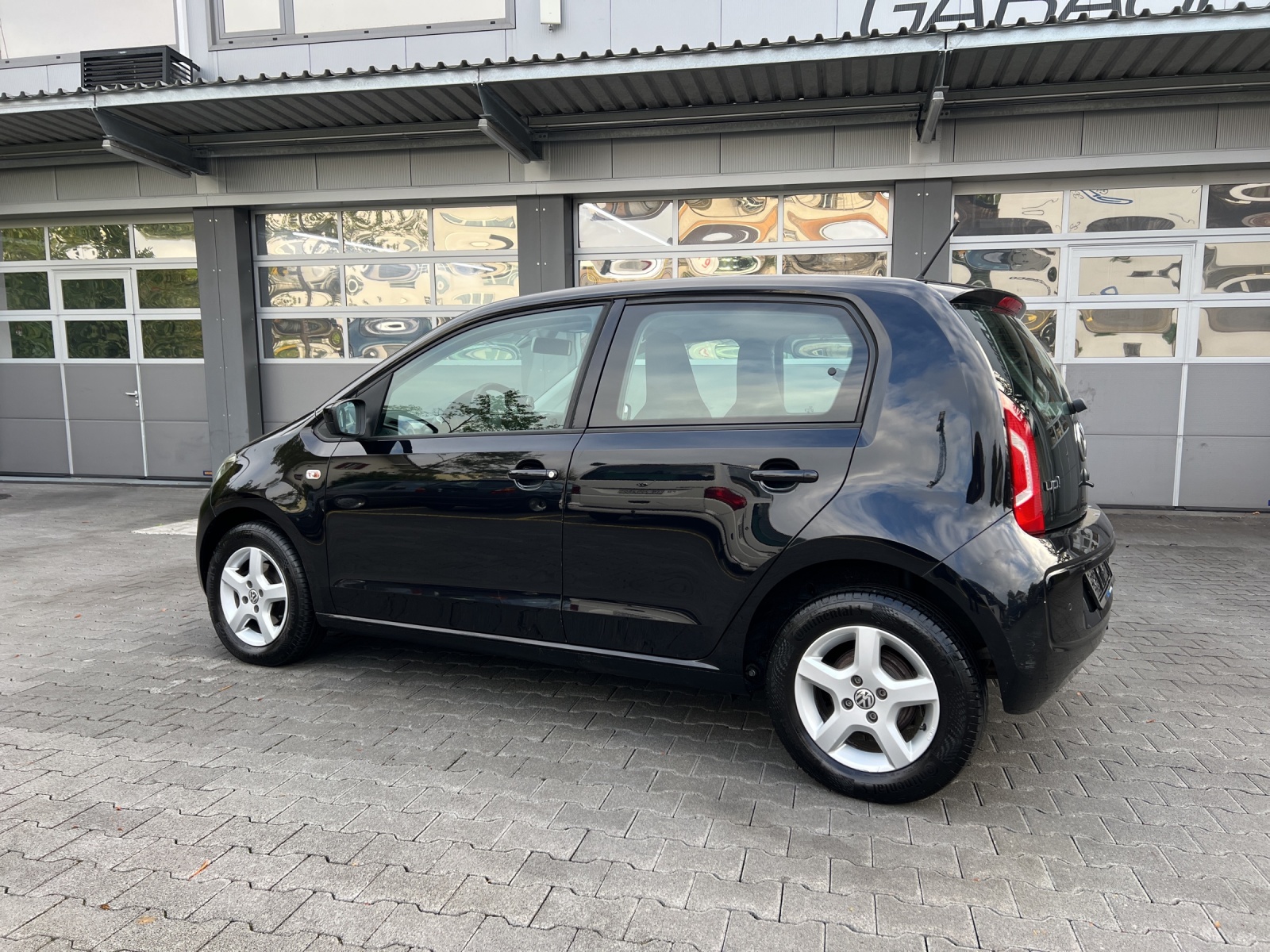 VW Up 1.0 move up ASG-showroom-element-2