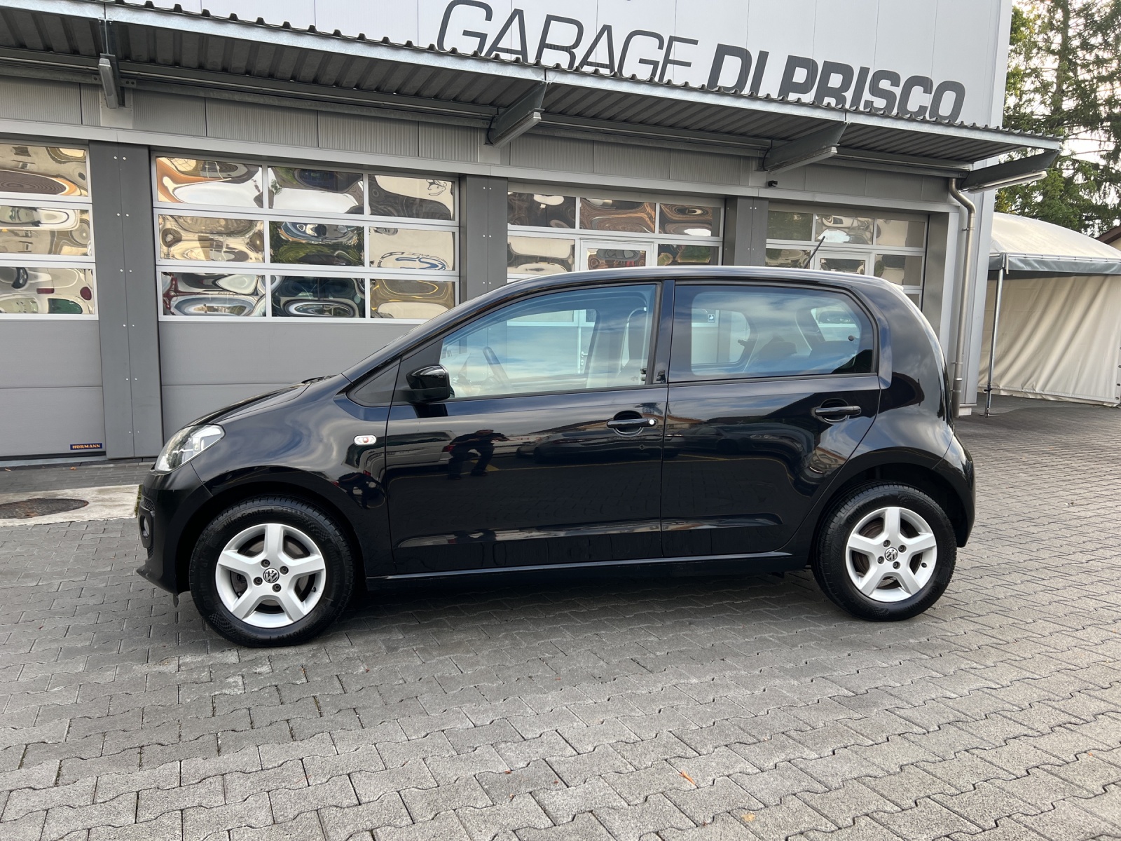 VW Up 1.0 move up ASG-showroom-element-1