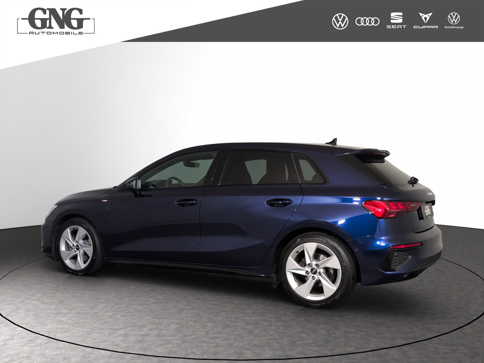 AUDI A3 Sportback 40 TFSI S line quattro S-tronic-showroom-element-1