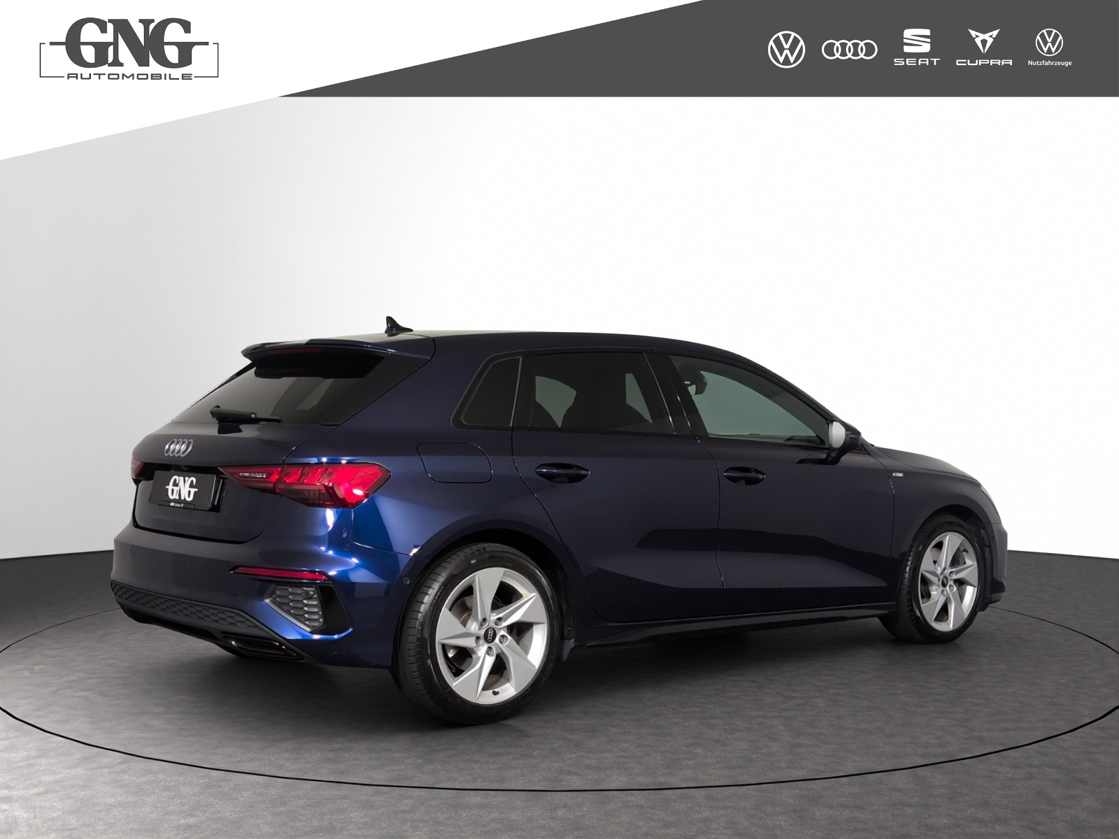 AUDI A3 Sportback 40 TFSI S line quattro S-tronic-showroom-element-2