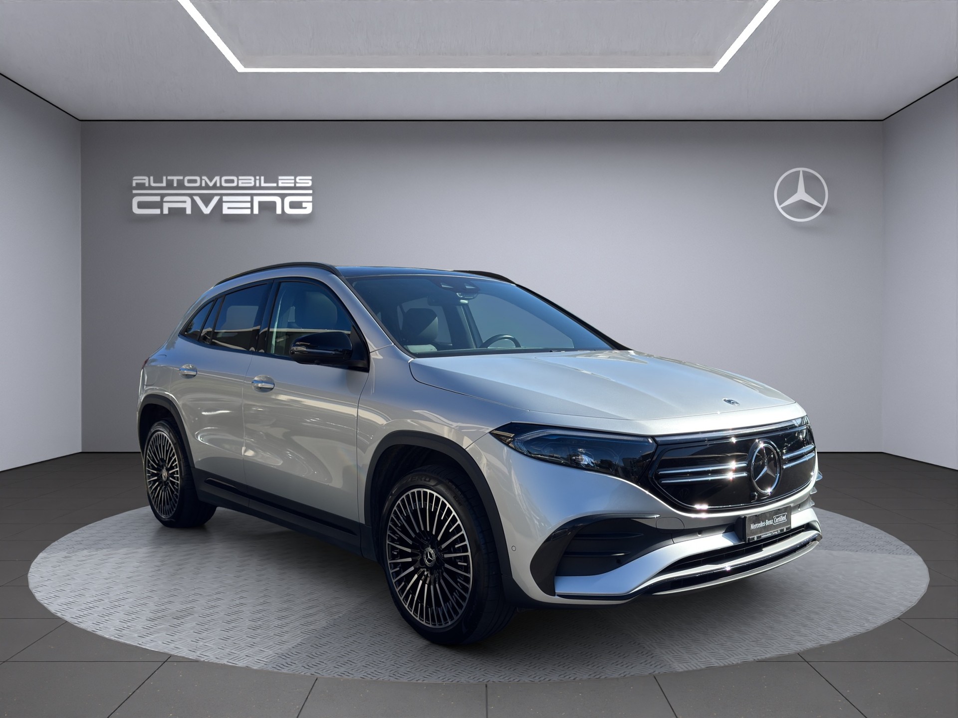 MERCEDES-BENZ EQA 350 AMG Line 4Matic-image-6