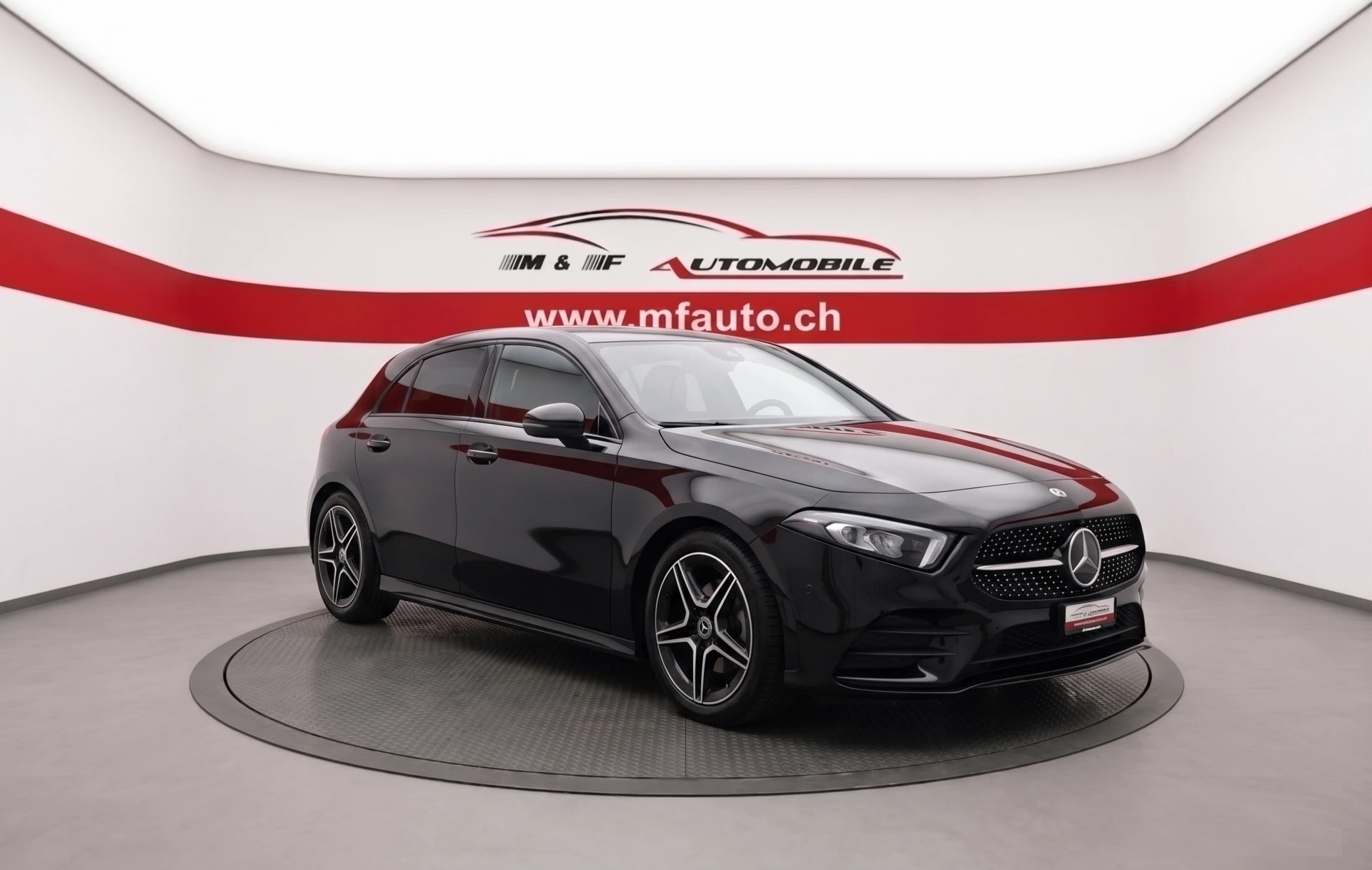 MERCEDES-BENZ A 200 AMG Line * CH FARZEUG *-showroom-element-2