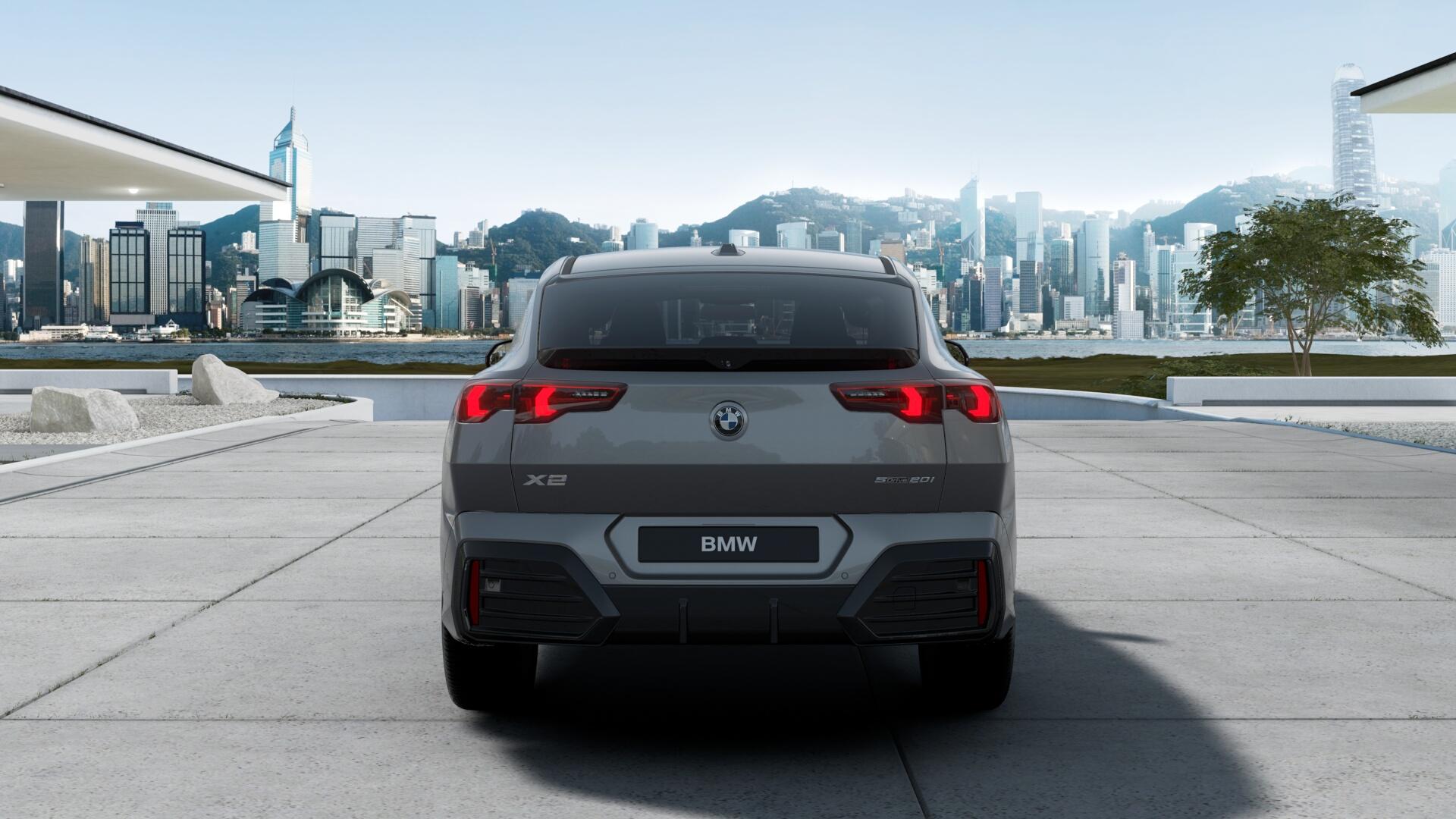 BMW X2 U10 20i sDrive paddles (spaddles)-showroom-element-2