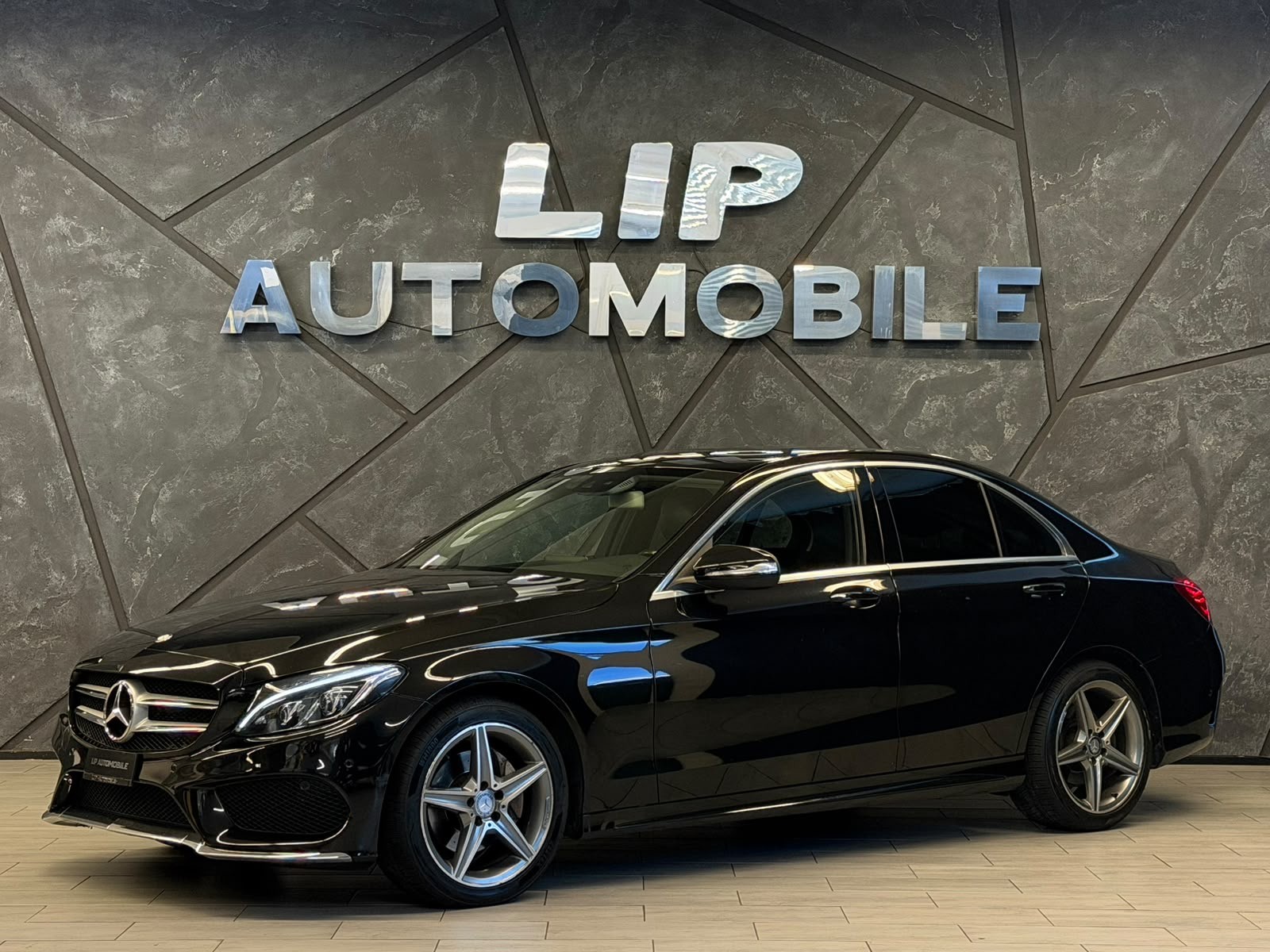 MERCEDES-BENZ C 220 BlueTEC AMG Line 7G-Tronic-image-0