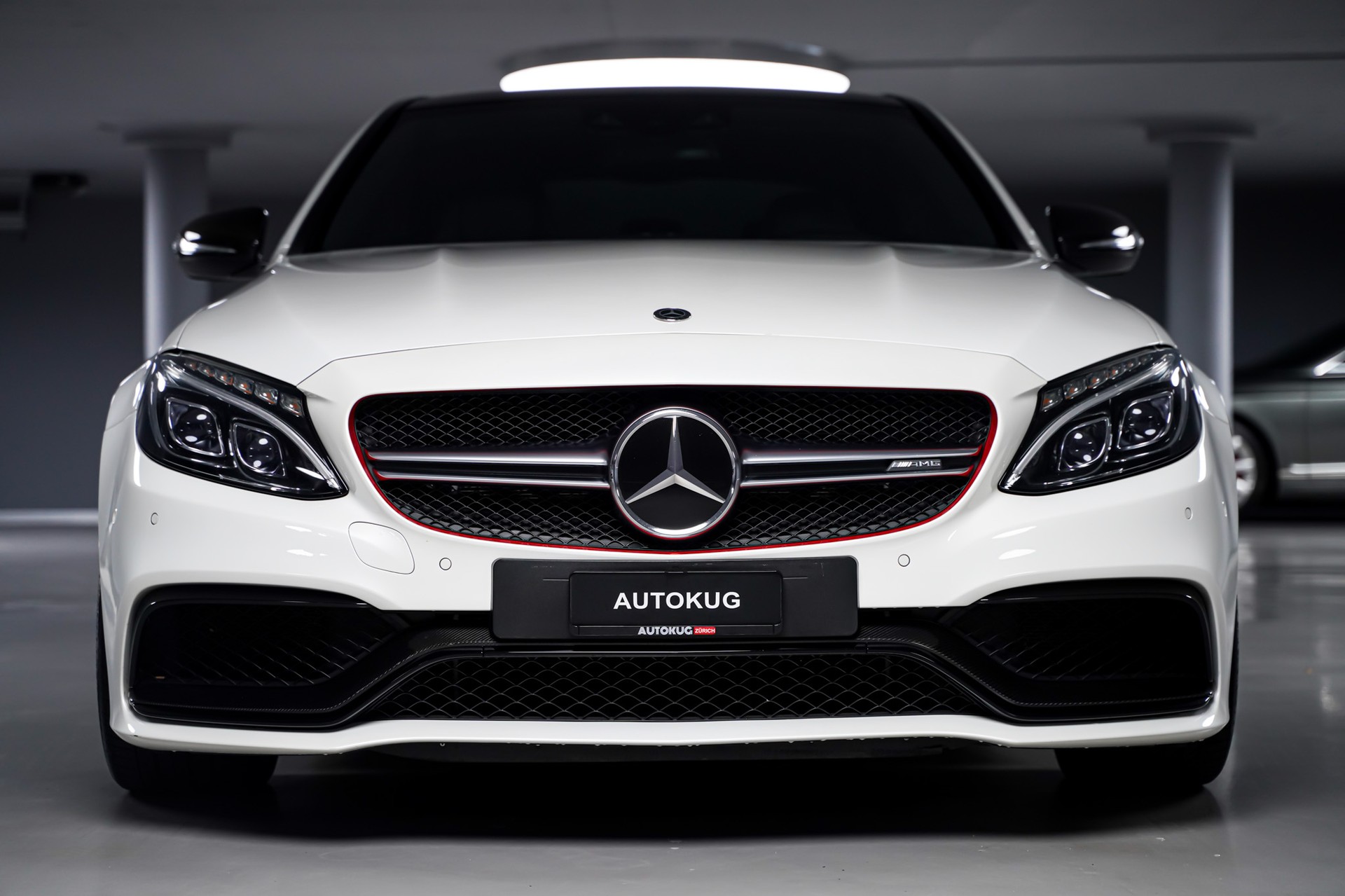 MERCEDES-BENZ C 63 S AMG Edition 1 Speedshift-showroom-element-1