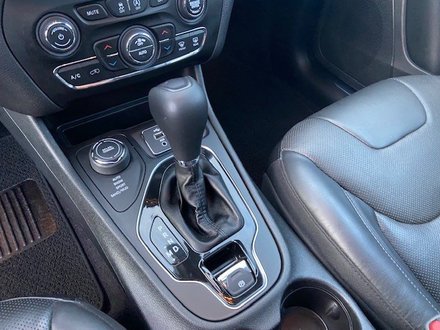 JEEP Cherokee 2.2MJ Overland AWD Drive I 9ATX-image-7