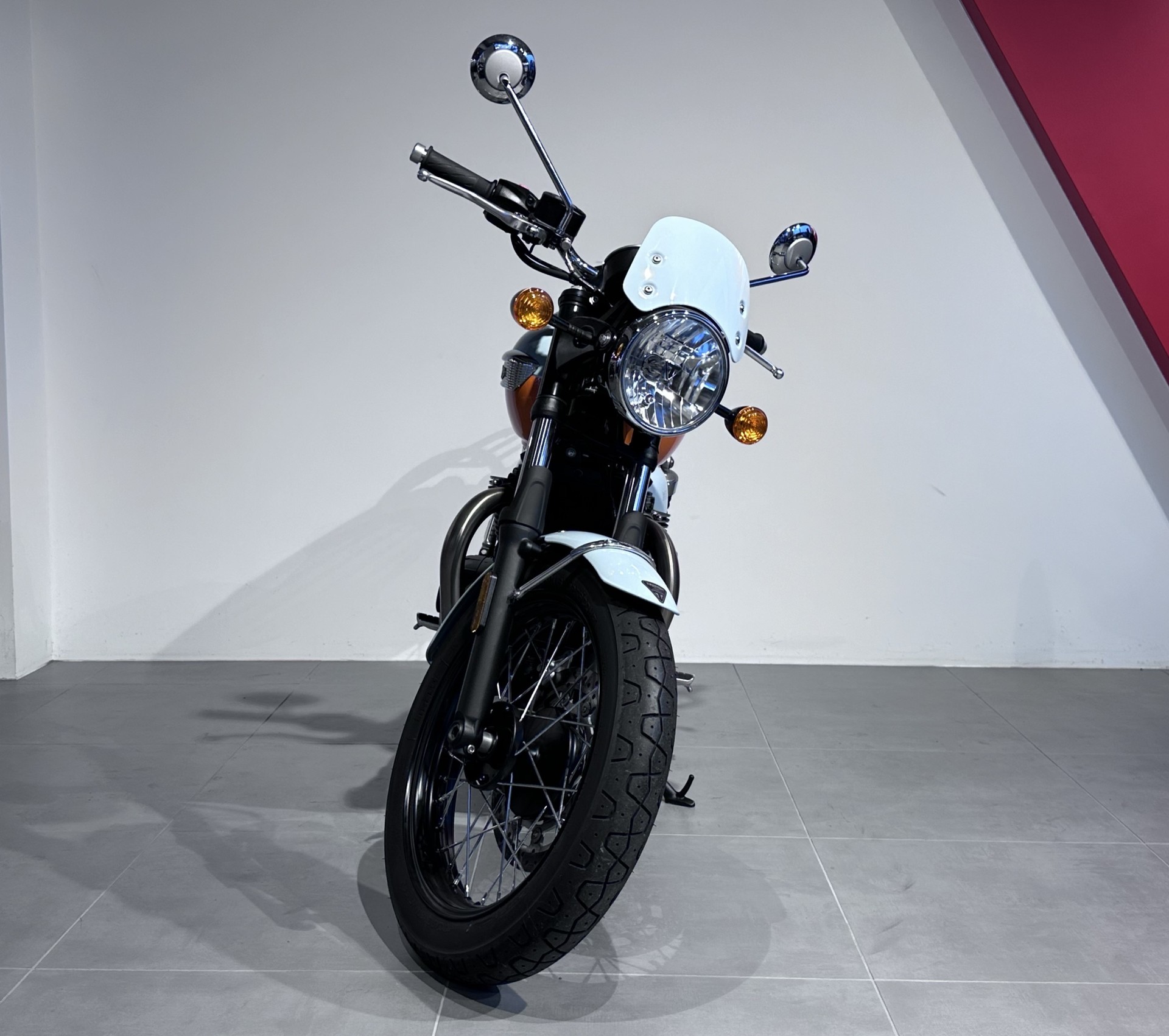 TRIUMPH Bonneville 900 T 100-image-1