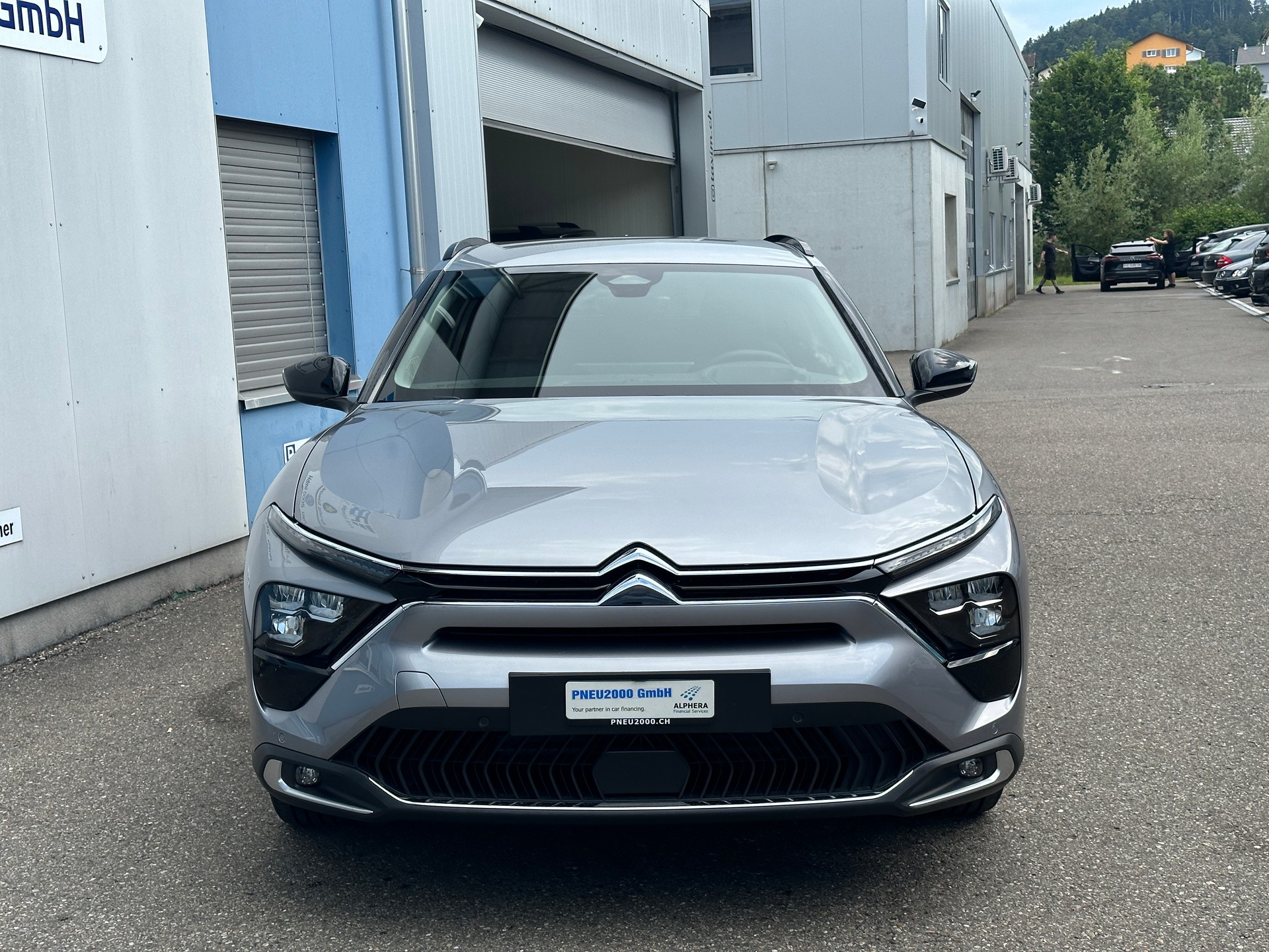 CITROEN C5 X 1.6i PHEV Shine e-EAT8-showroom-element-1