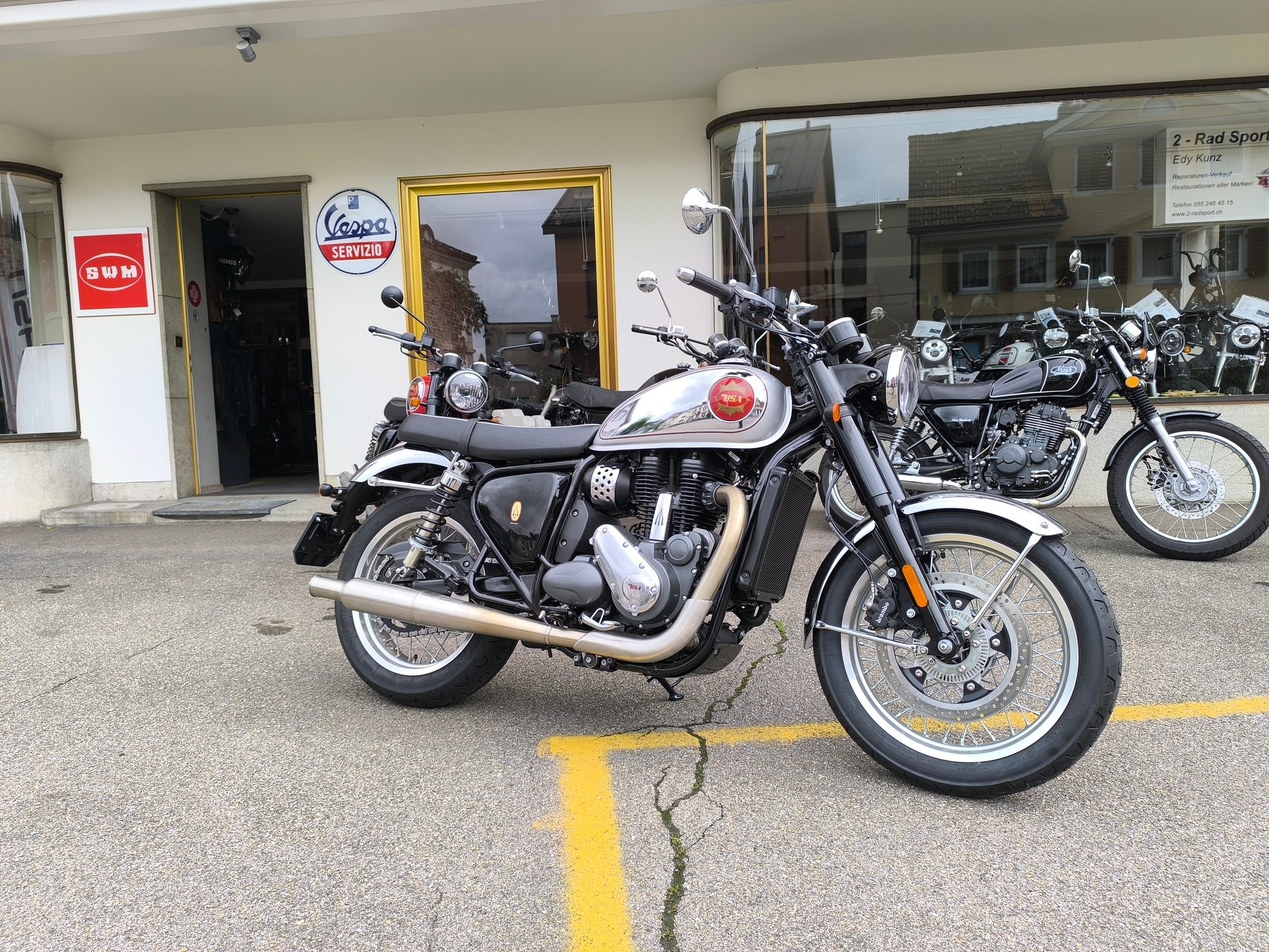 BSA BSA Gold Star 650 chrom
