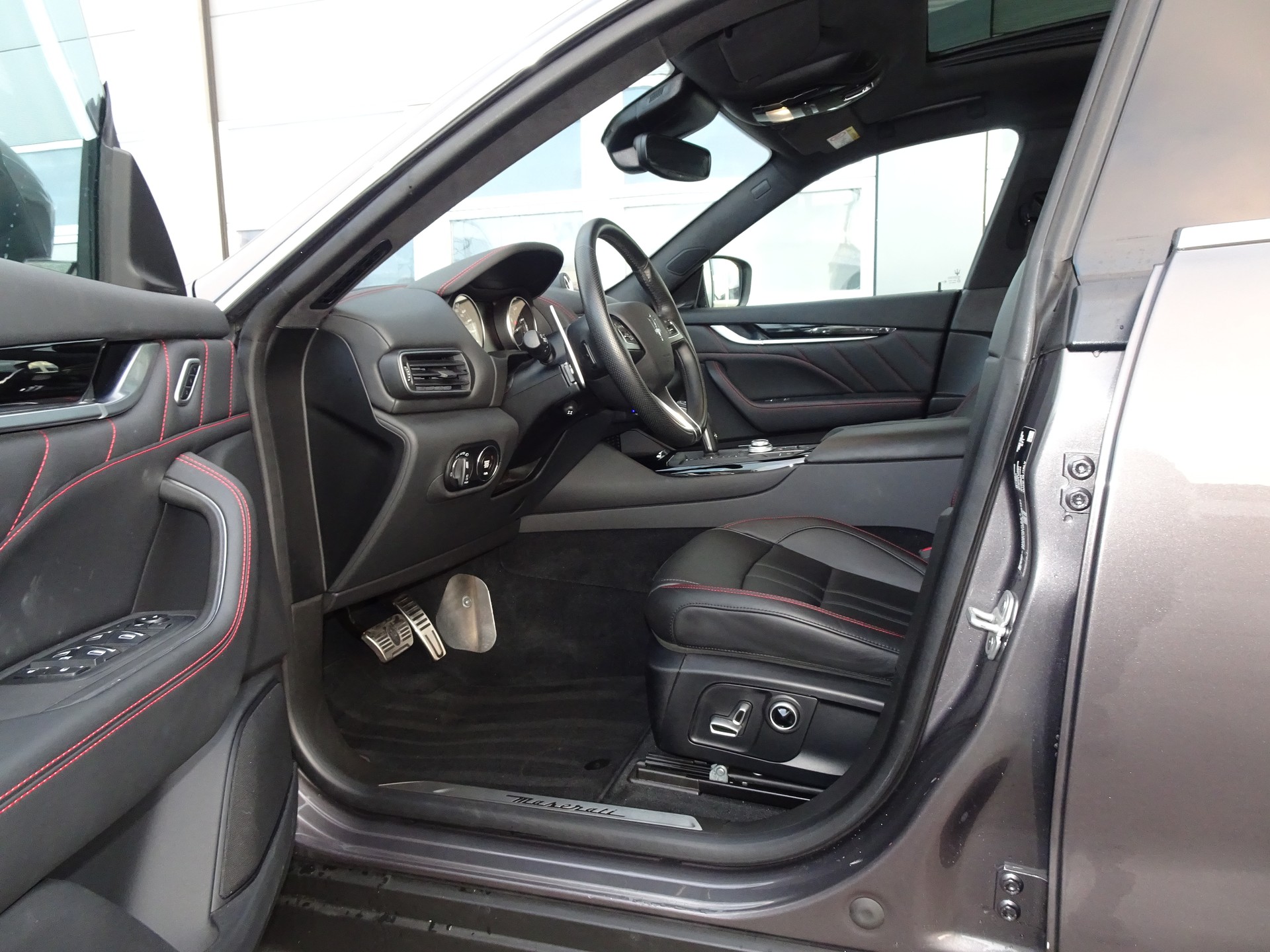 MASERATI Levante 3.0 V6 Modena Automatica-image-7