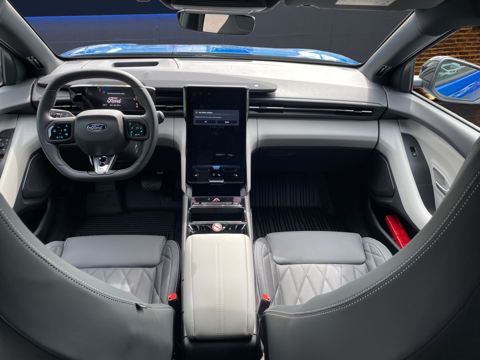 FORD Capri Extended Range (77 kWh) Premium RWD AUTOMAT-image-7
