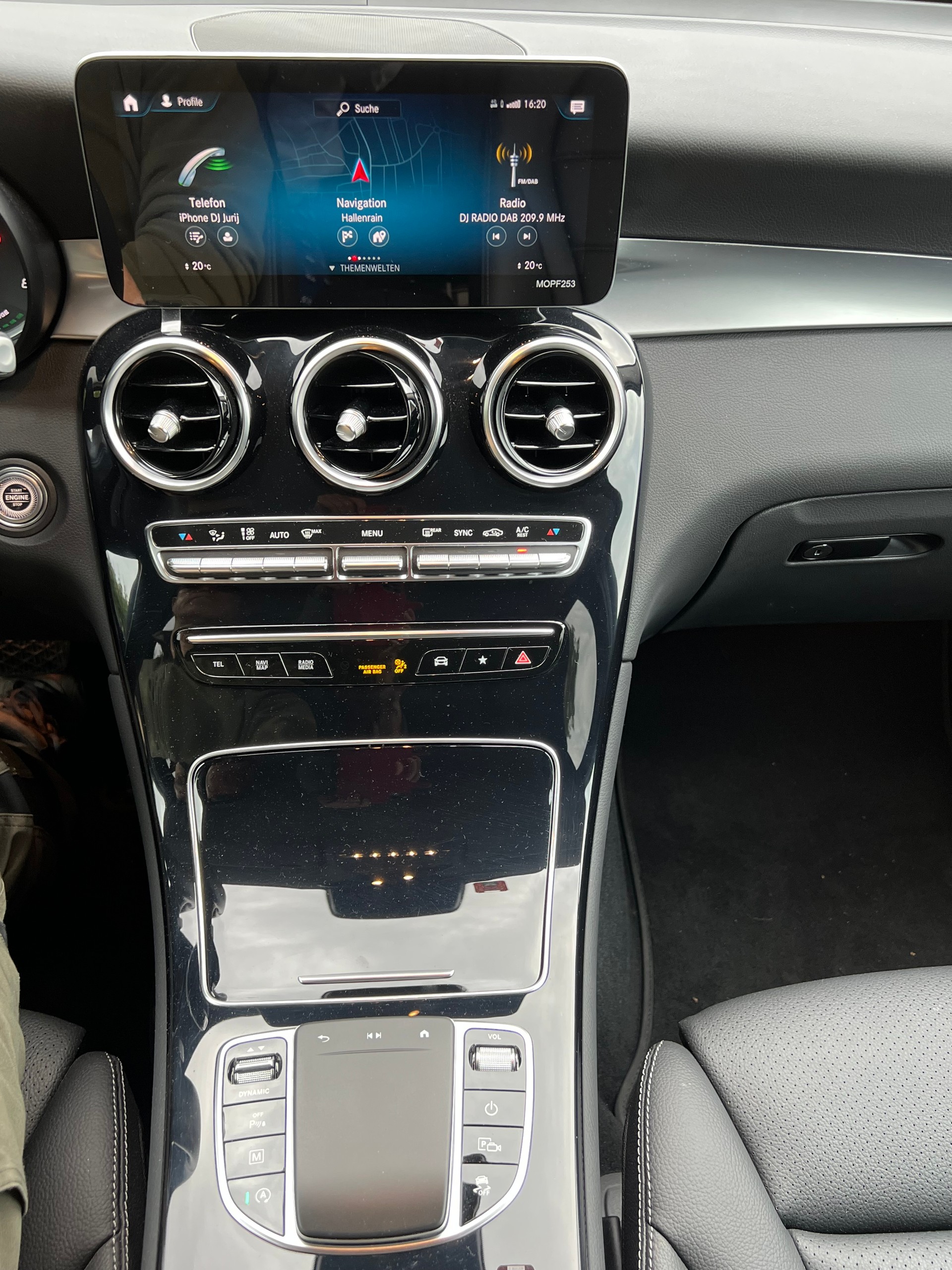 MERCEDES-BENZ GLC 200 Off-Road 4Matic 9G-Tronic-image-6