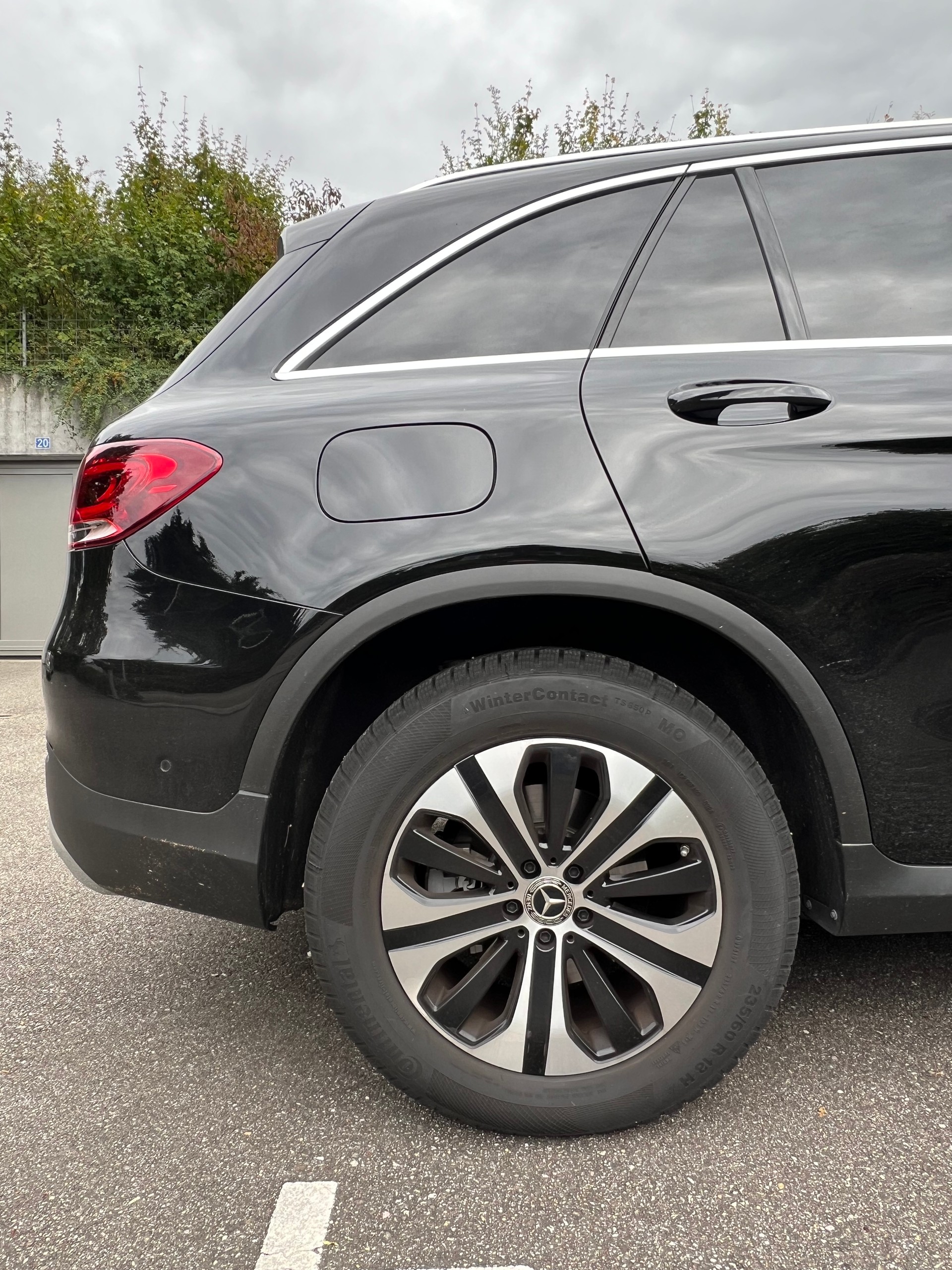 MERCEDES-BENZ GLC 200 Off-Road 4Matic 9G-Tronic-image-11