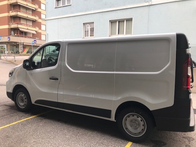 NISSAN Primastar dCi 130 3.0 L1H1 Acenta-image-6