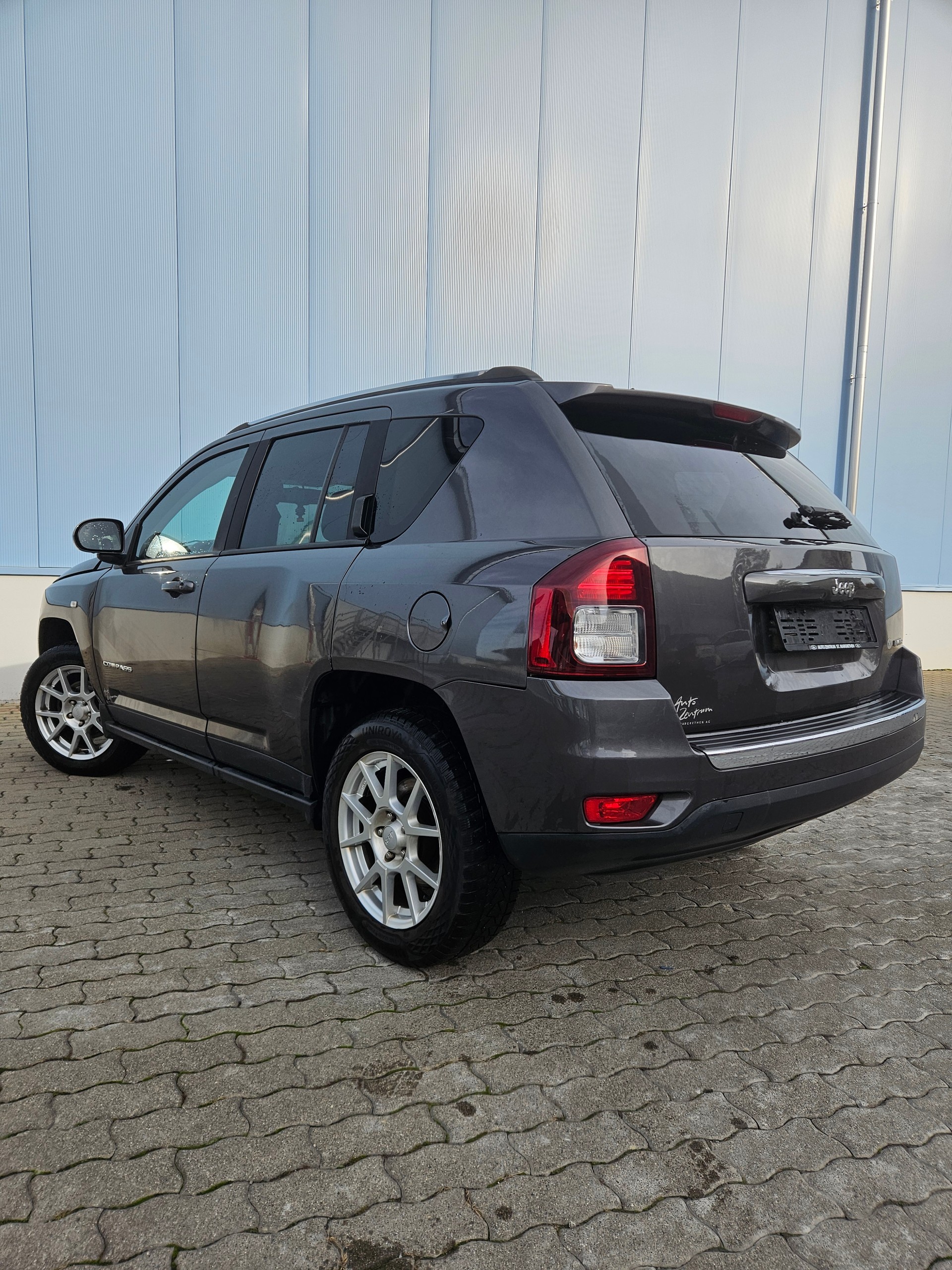 JEEP Compass 2.4 Limited Automatic-image-3