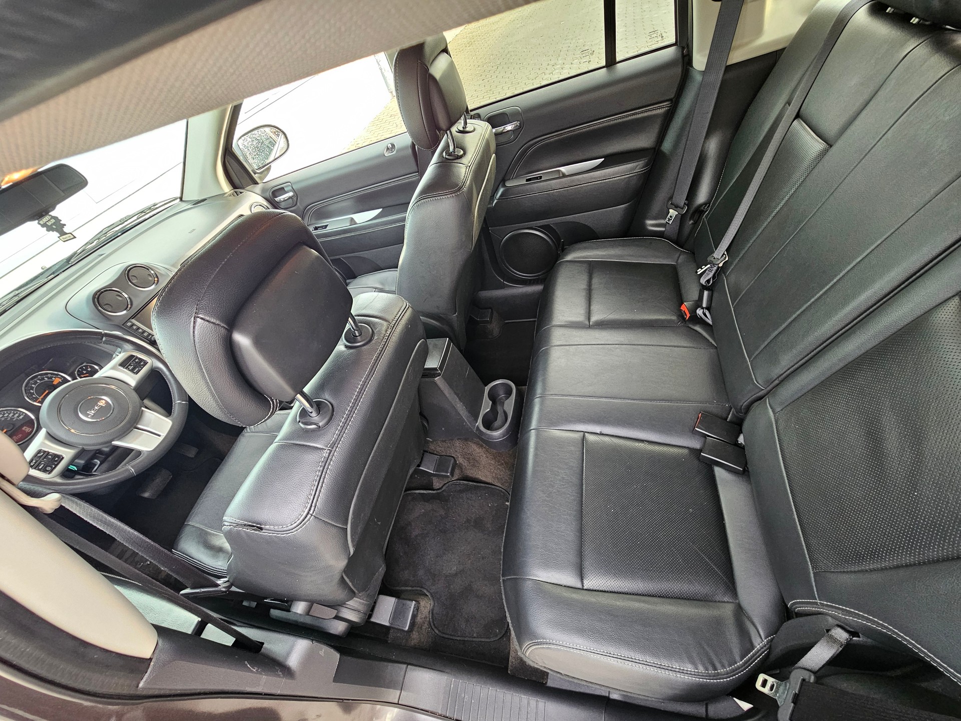 JEEP Compass 2.4 Limited Automatic-image-8