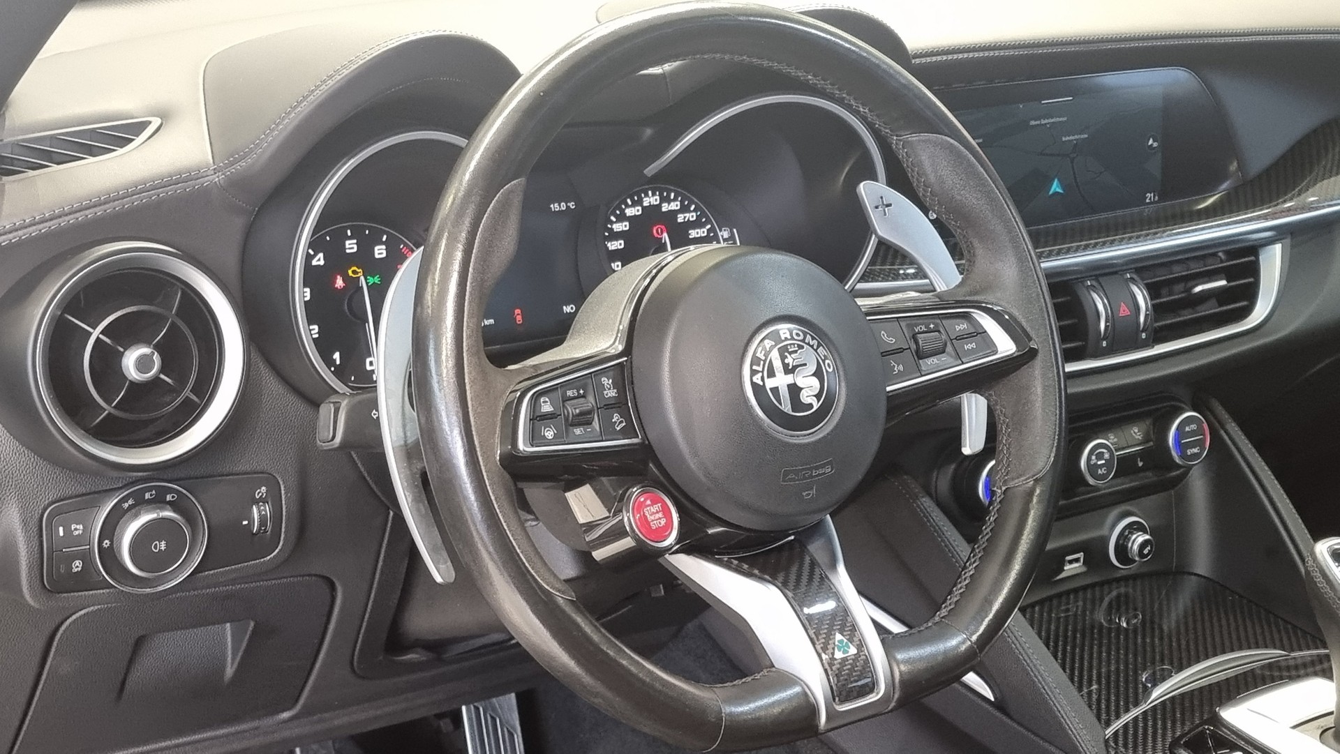 ALFA ROMEO Stelvio 2.9 V6 Biturbo Q4 Quadrifoglio Sky-image-22
