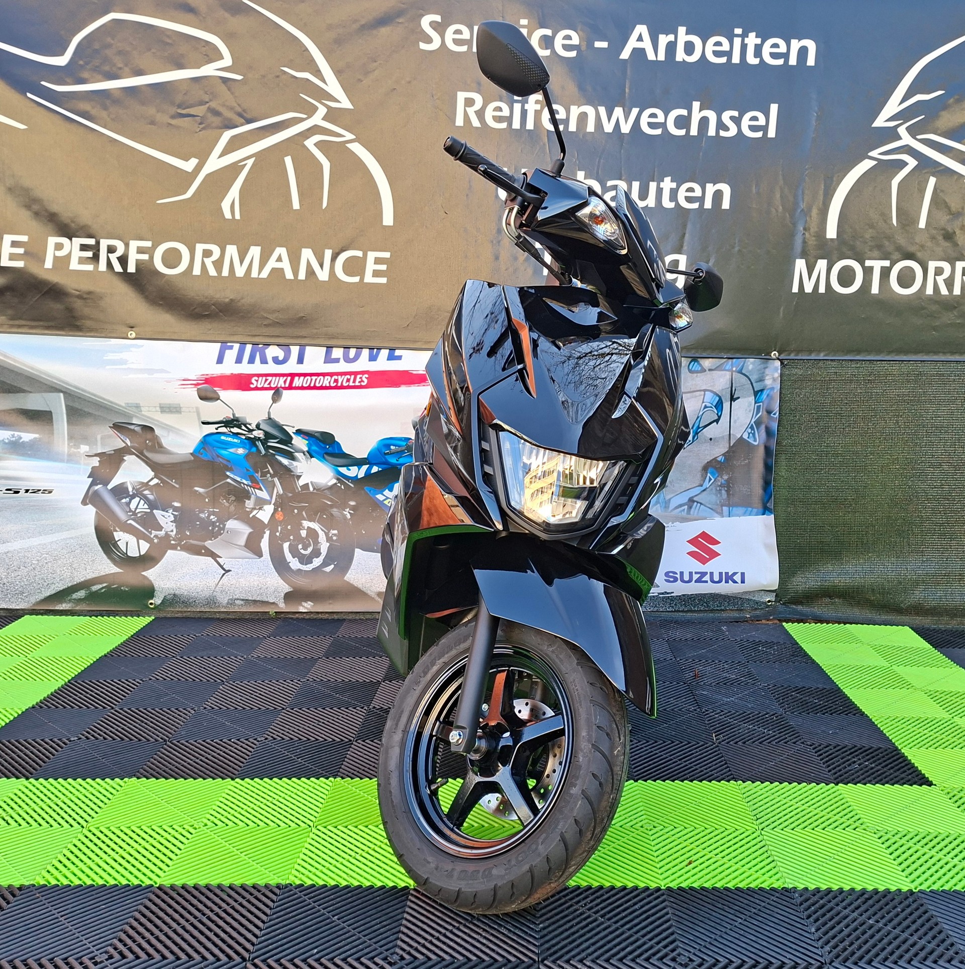 SUZUKI AVENIS 125-image-3