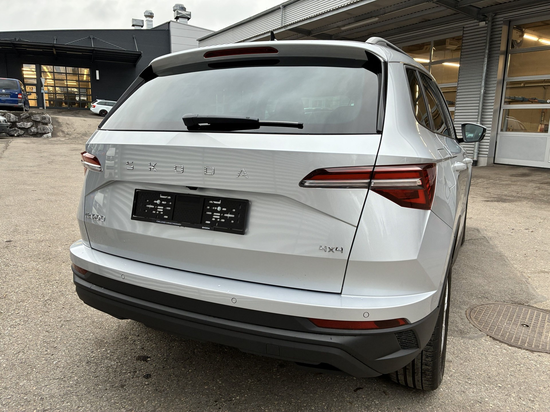 SKODA Karoq 2.0 TDI CR Selection 4x4 DSG-image-7