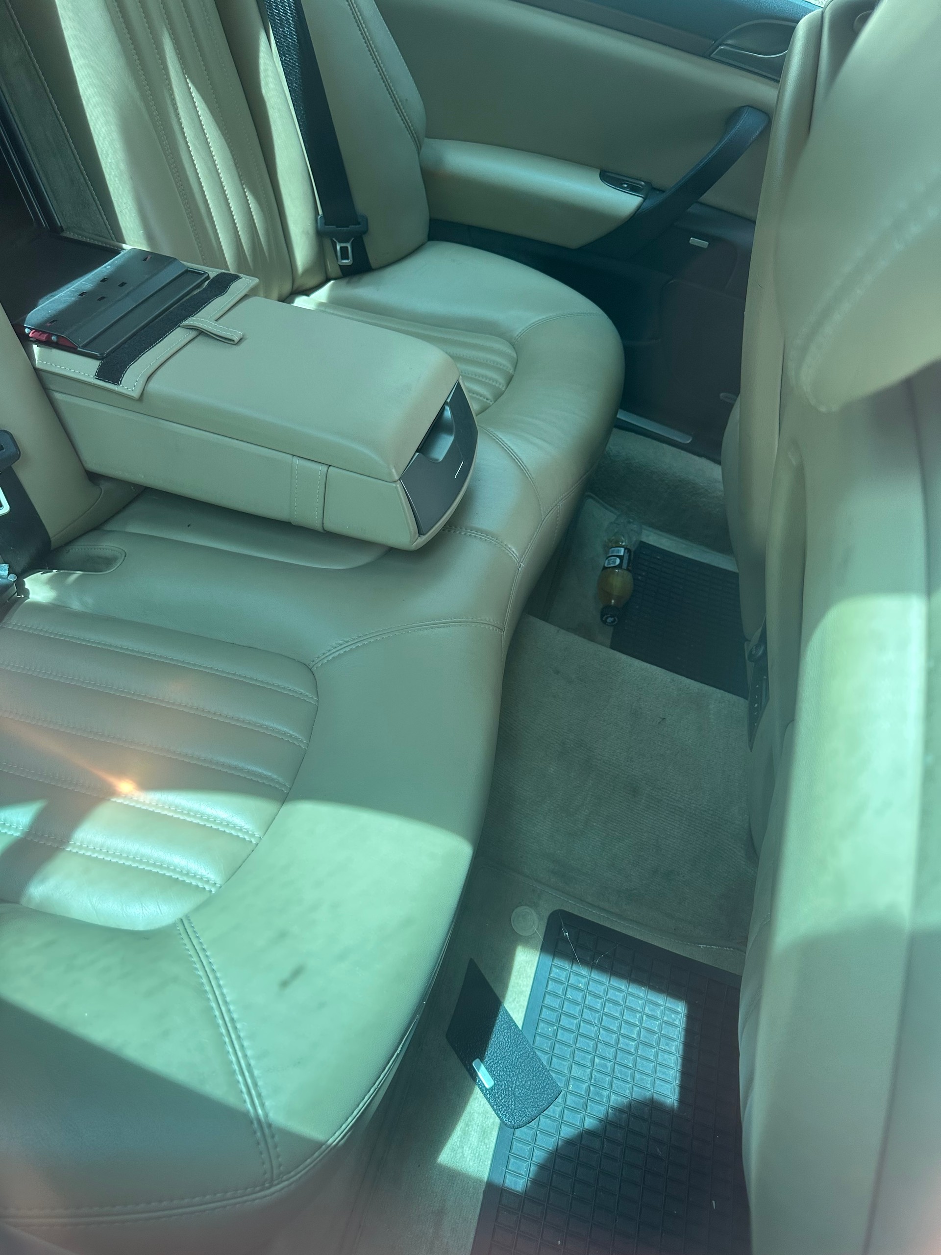 LANCIA Thesis 3.0 V6 Executive-image-3
