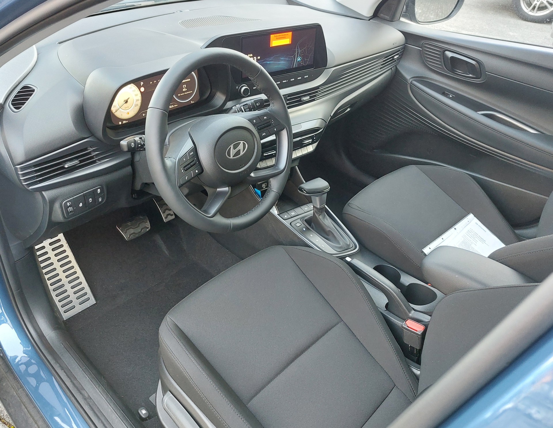 HYUNDAI Bayon 1.0 T-GDi Amplia DCT-image-4