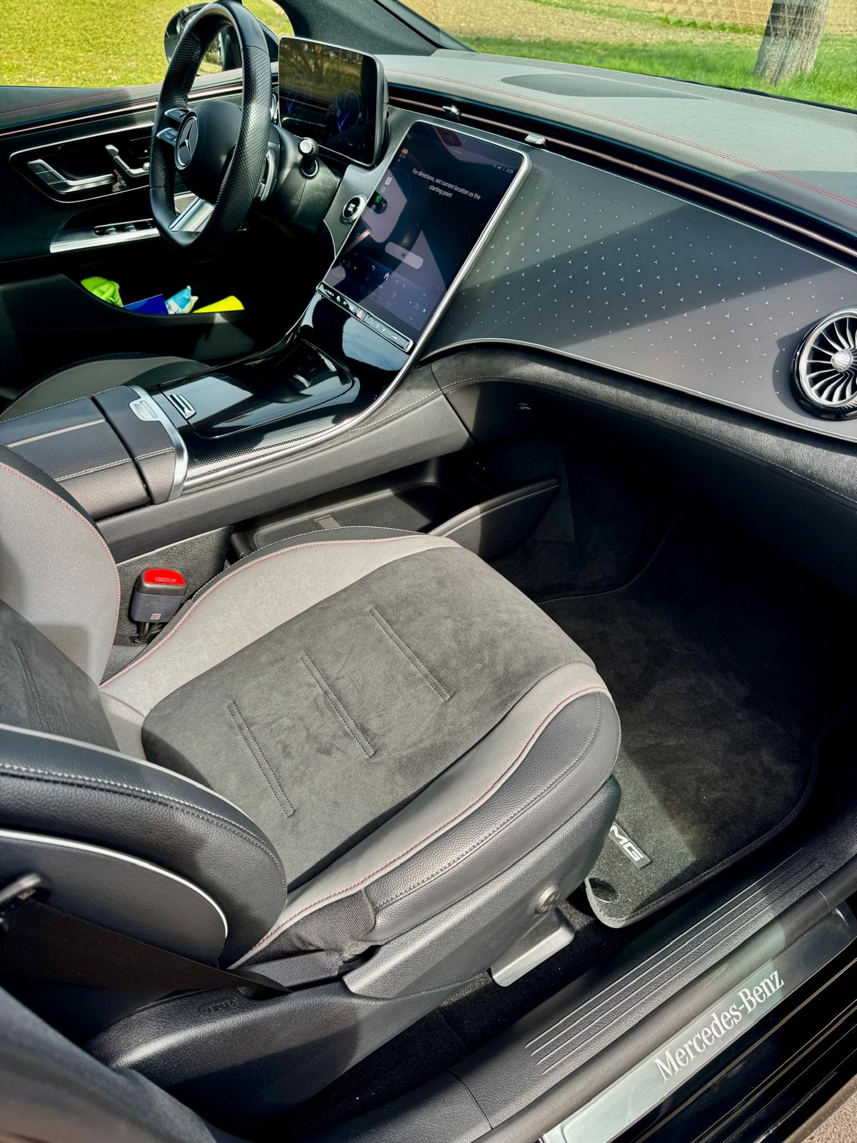 MERCEDES-BENZ EQE 350 4 Matic Executive Edition-image-11