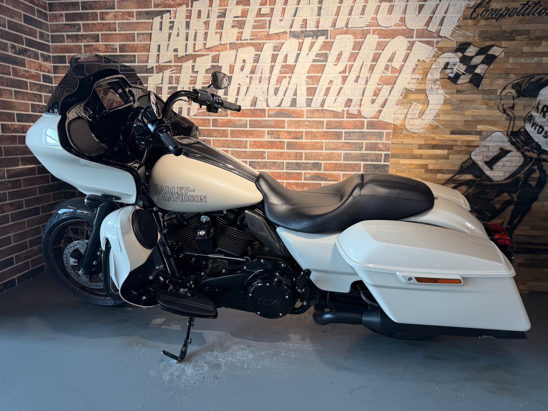 HARLEY-DAVIDSON FLTRXST Road Glide ST 117-image-6