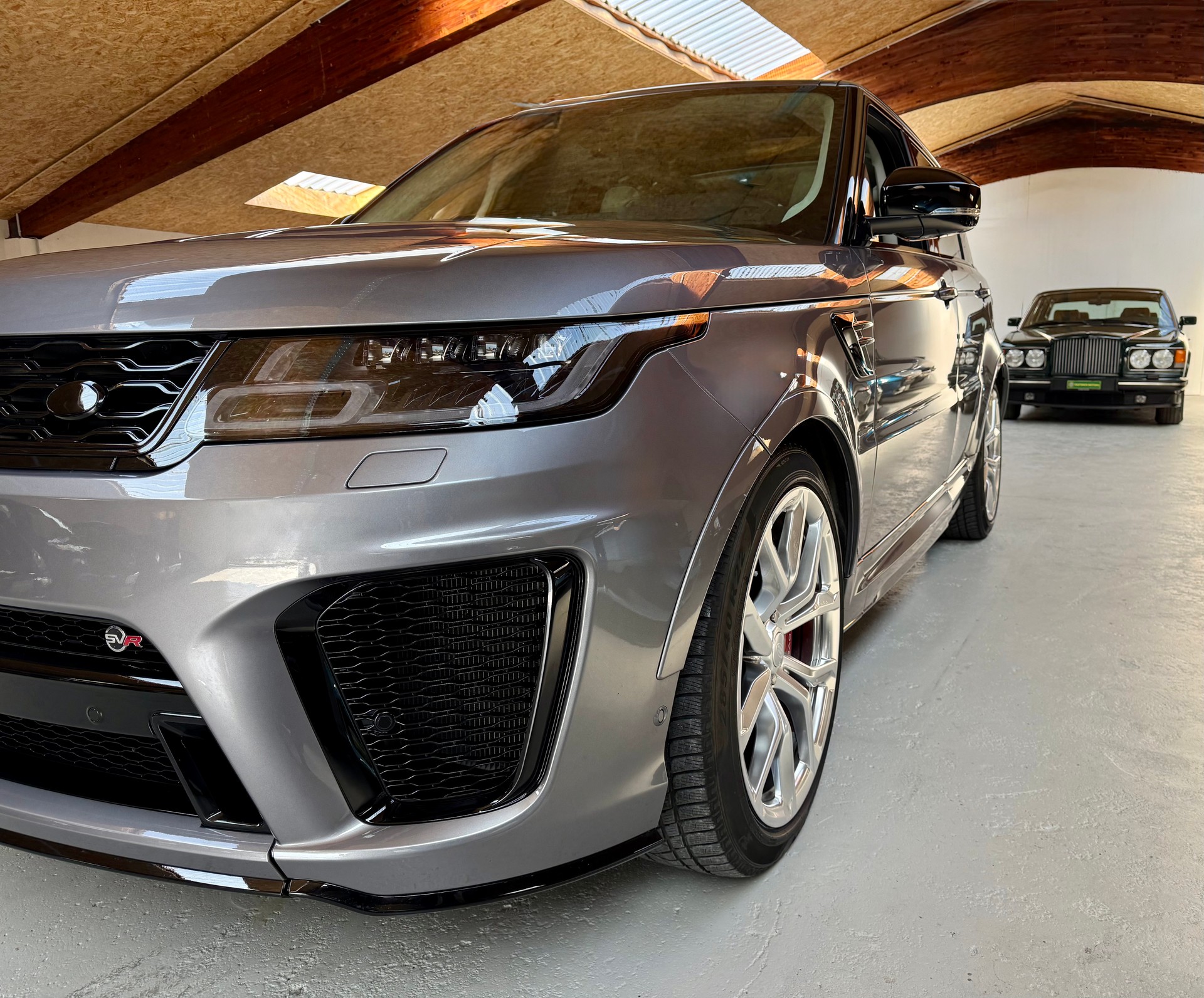 LAND ROVER Range Rover Sport 5.0 V8 S/C SVR Automatic-image-4