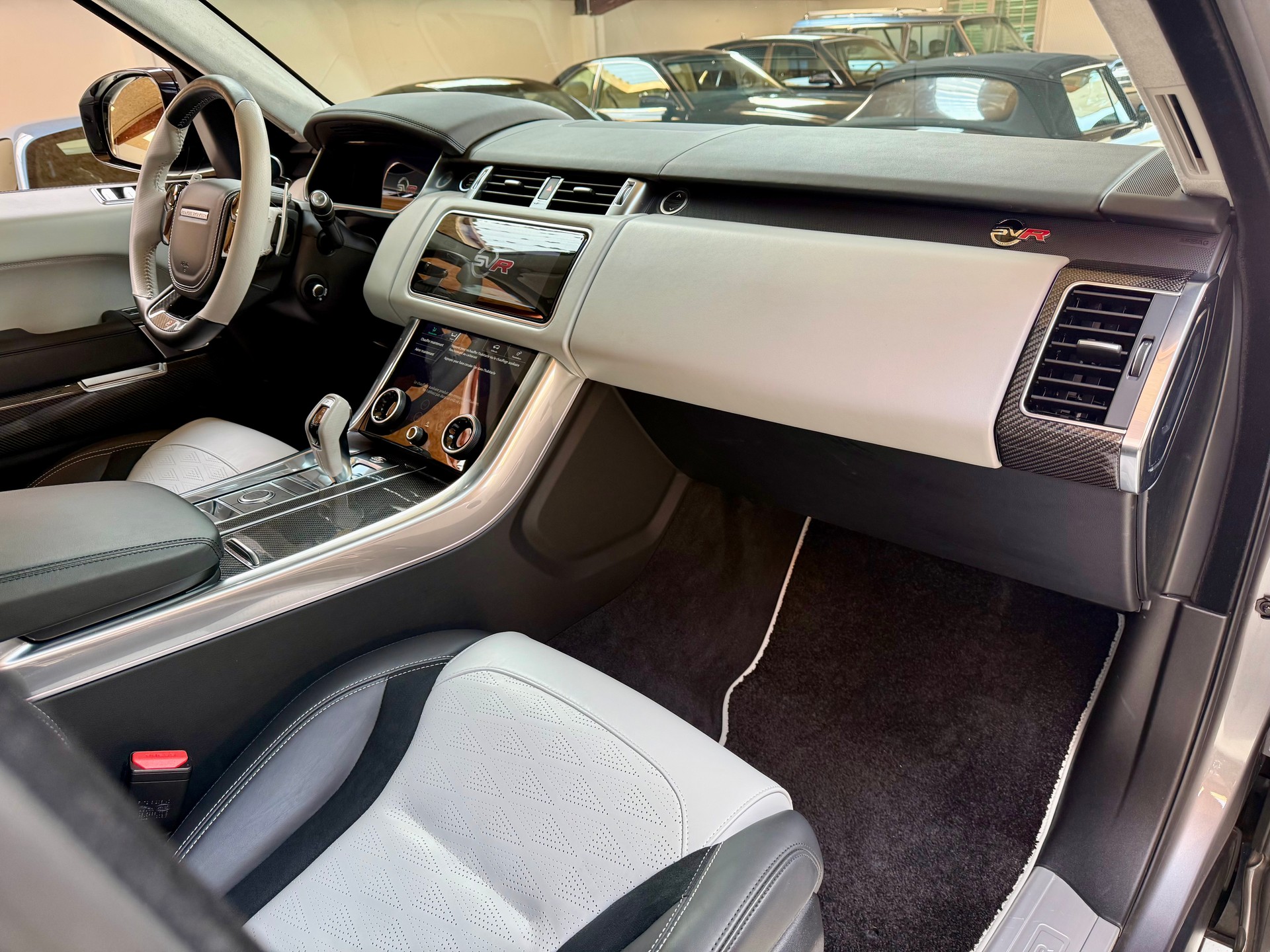 LAND ROVER Range Rover Sport 5.0 V8 S/C SVR Automatic-image-11