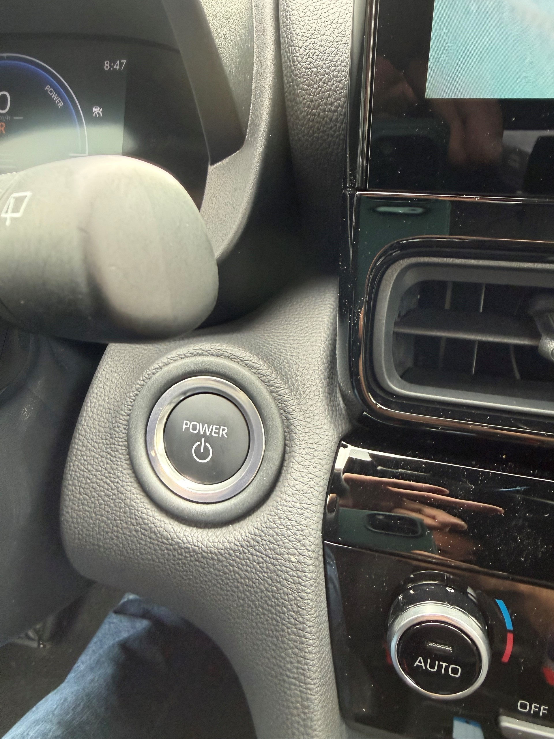 TOYOTA Yaris Cross 1.5 Hybrid Teamplayer-image-12