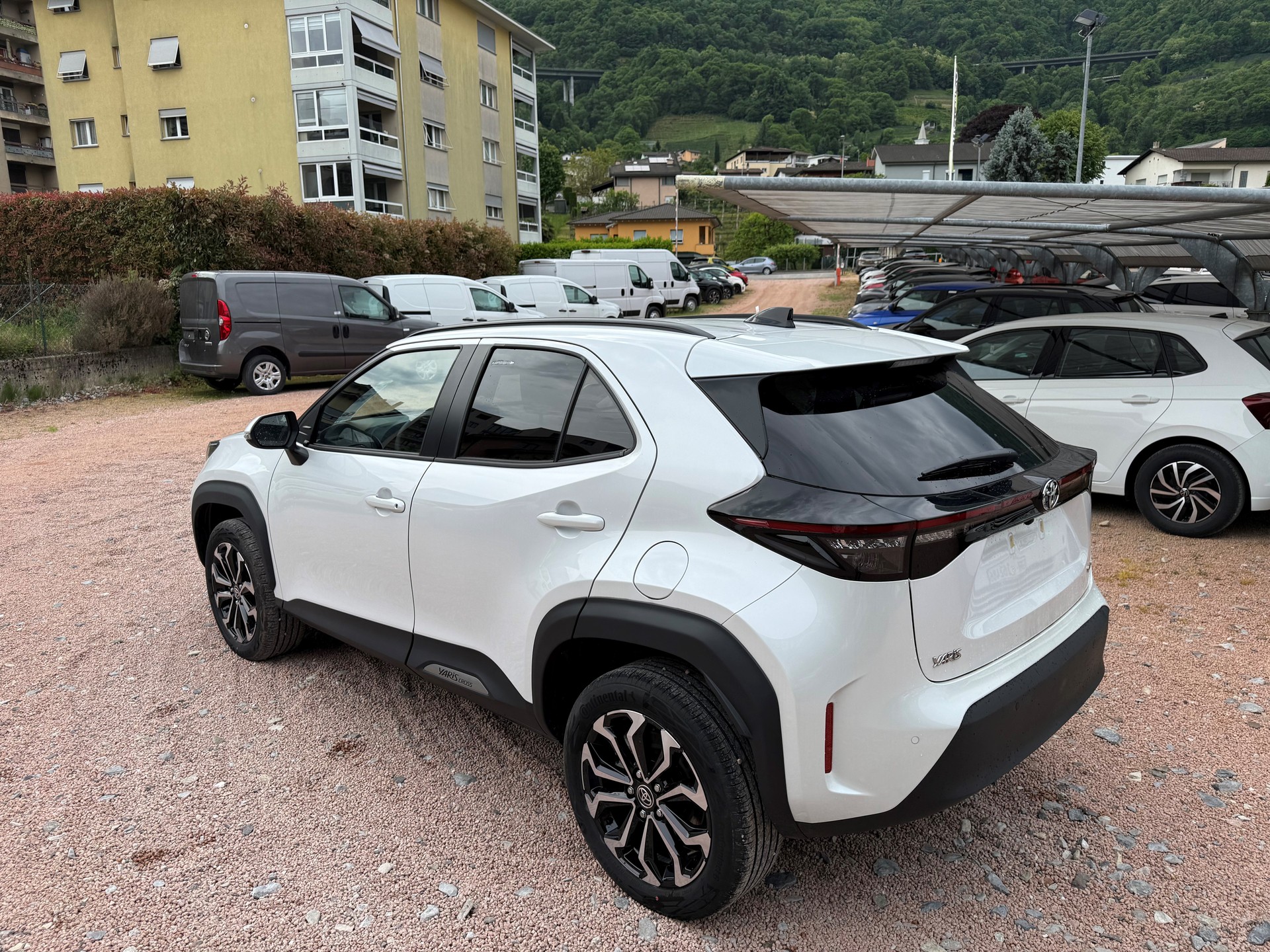 TOYOTA Yaris Cross 1.5 Hybrid Teamplayer-image-5