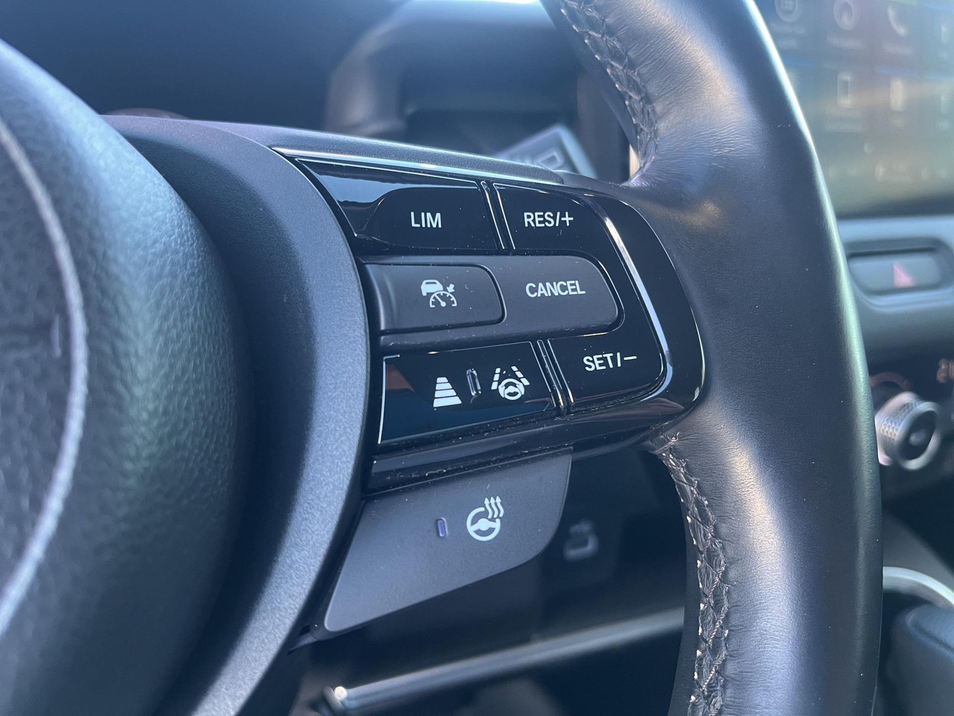 HONDA HR-V 1.5 i-MMD Advance-image-12