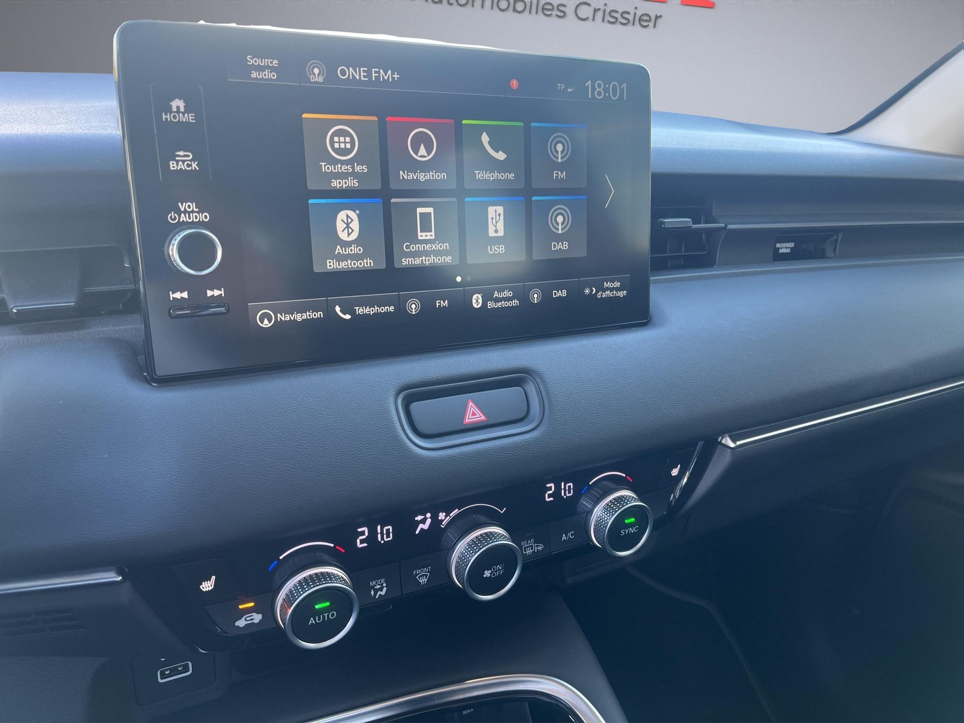 HONDA HR-V 1.5 i-MMD Advance-image-10