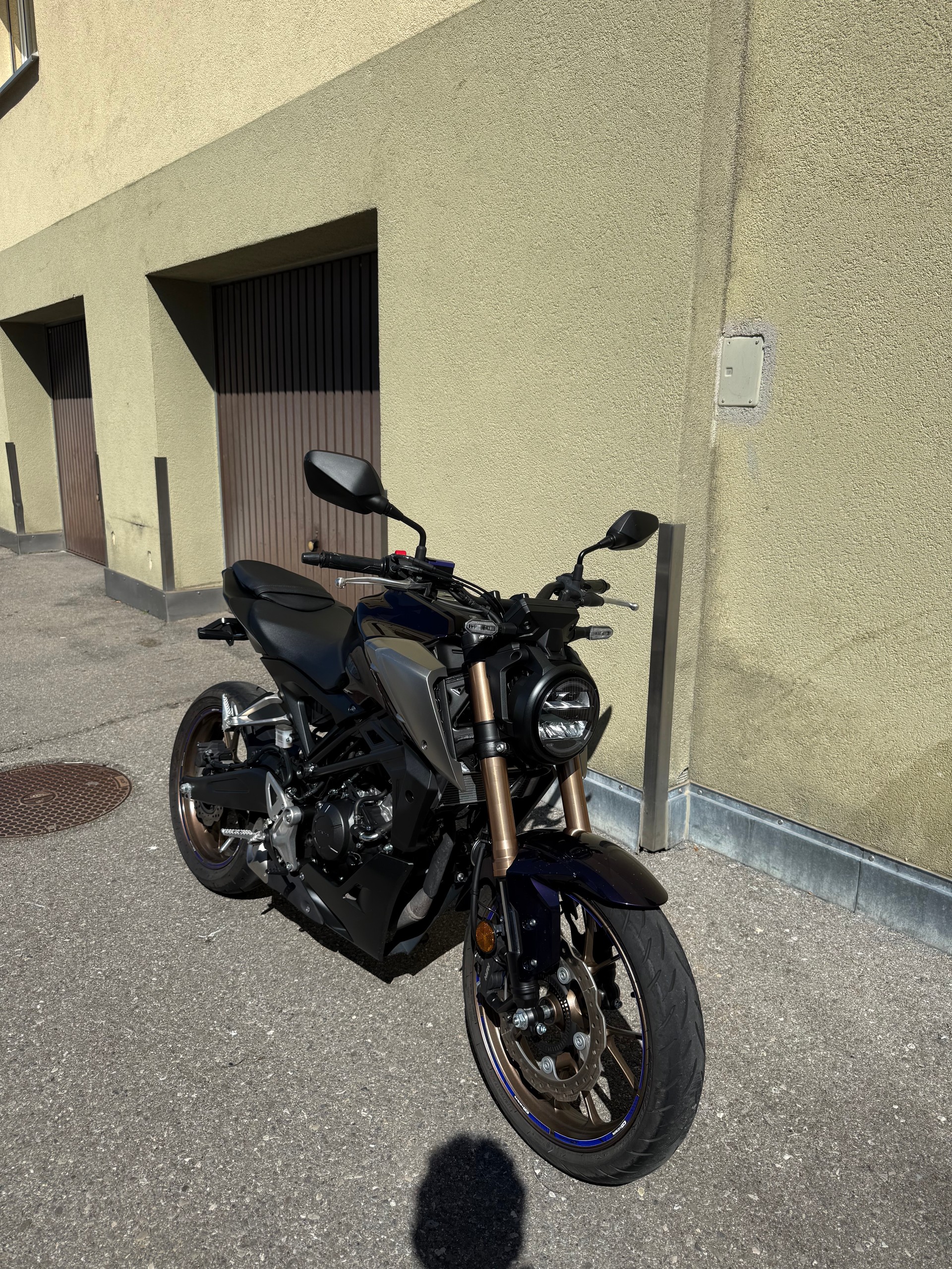 HONDA CB 125 R-image-0