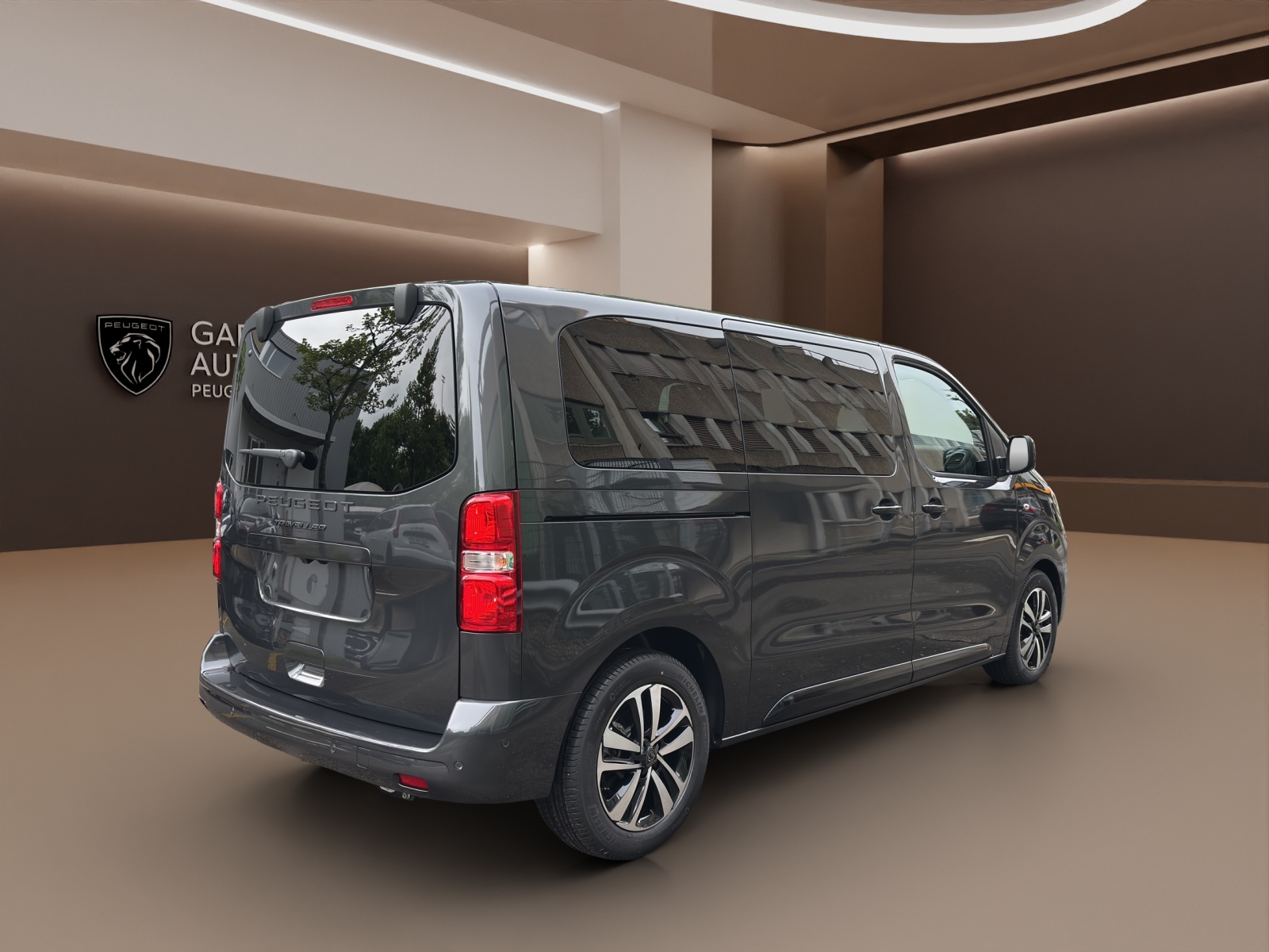 PEUGEOT Traveller Family Edition HDI 180 Automat-image-4
