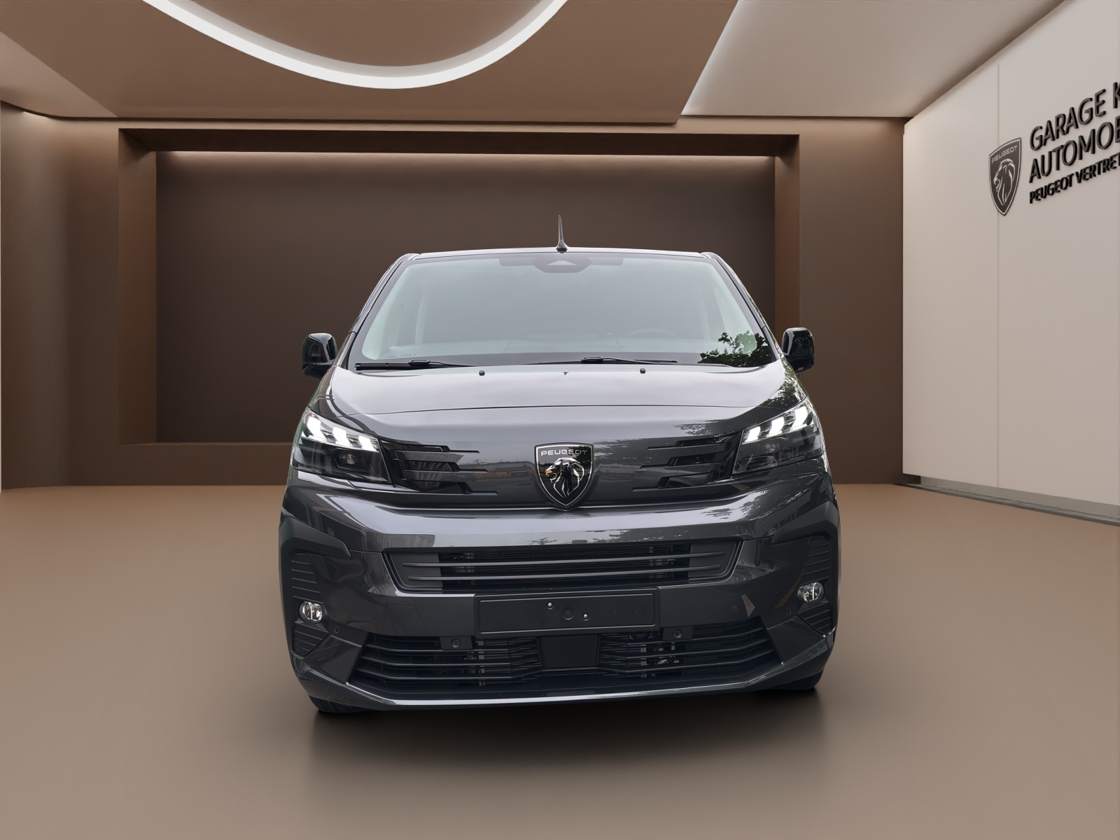 PEUGEOT Traveller Family Edition HDI 180 Automat-image-7