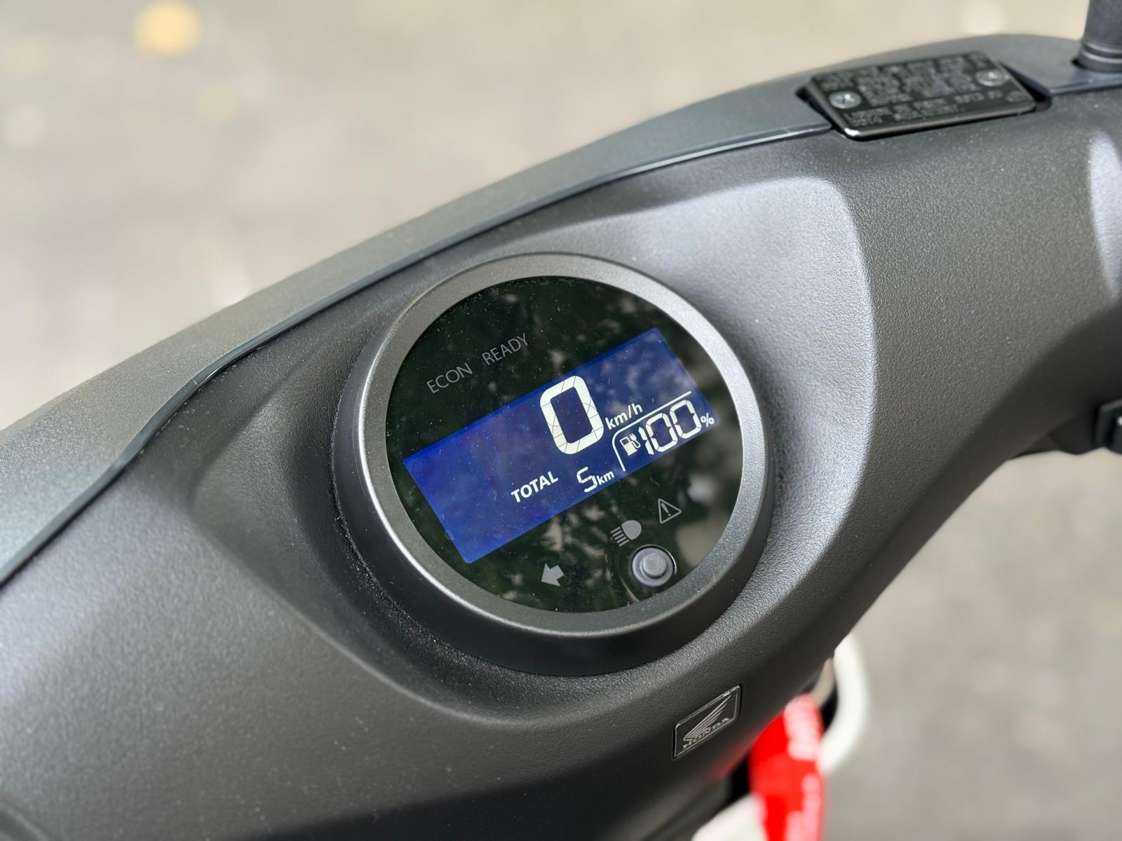 HONDA EM1-E-image-10