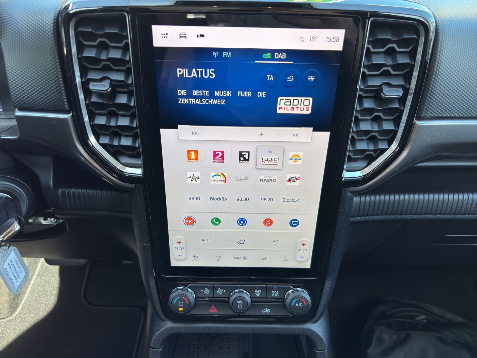 FORD Ranger Doppel-Kabine Pick-up 2.3i EcoBoost 4x4 XLT PHEV PLUG-IN-HYBRID 281 PS AUTOMAT-image-11