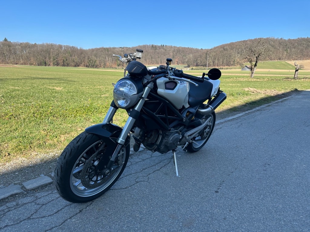 DUCATI Monster 1100 S ABS-image-3